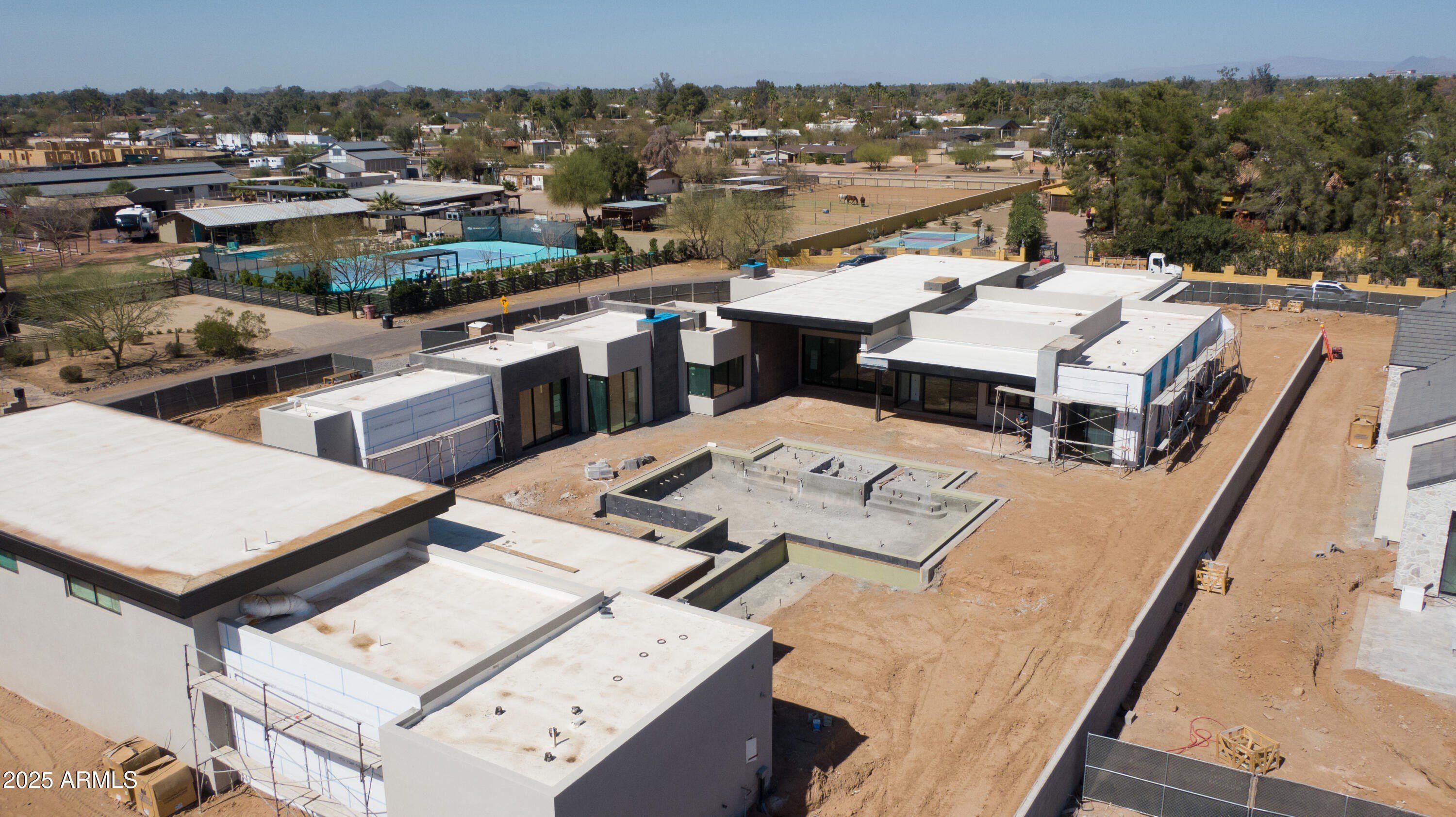 7001 E Paradise Drive. Scottsdale, AZ 85254