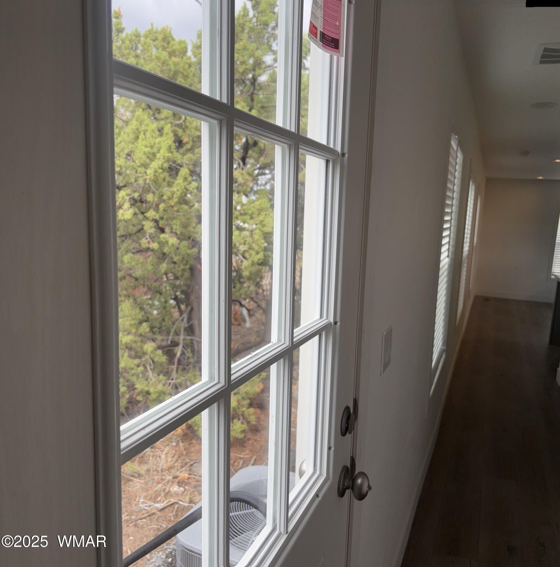 8518 Red Fox Lane. Show Low, AZ 85901