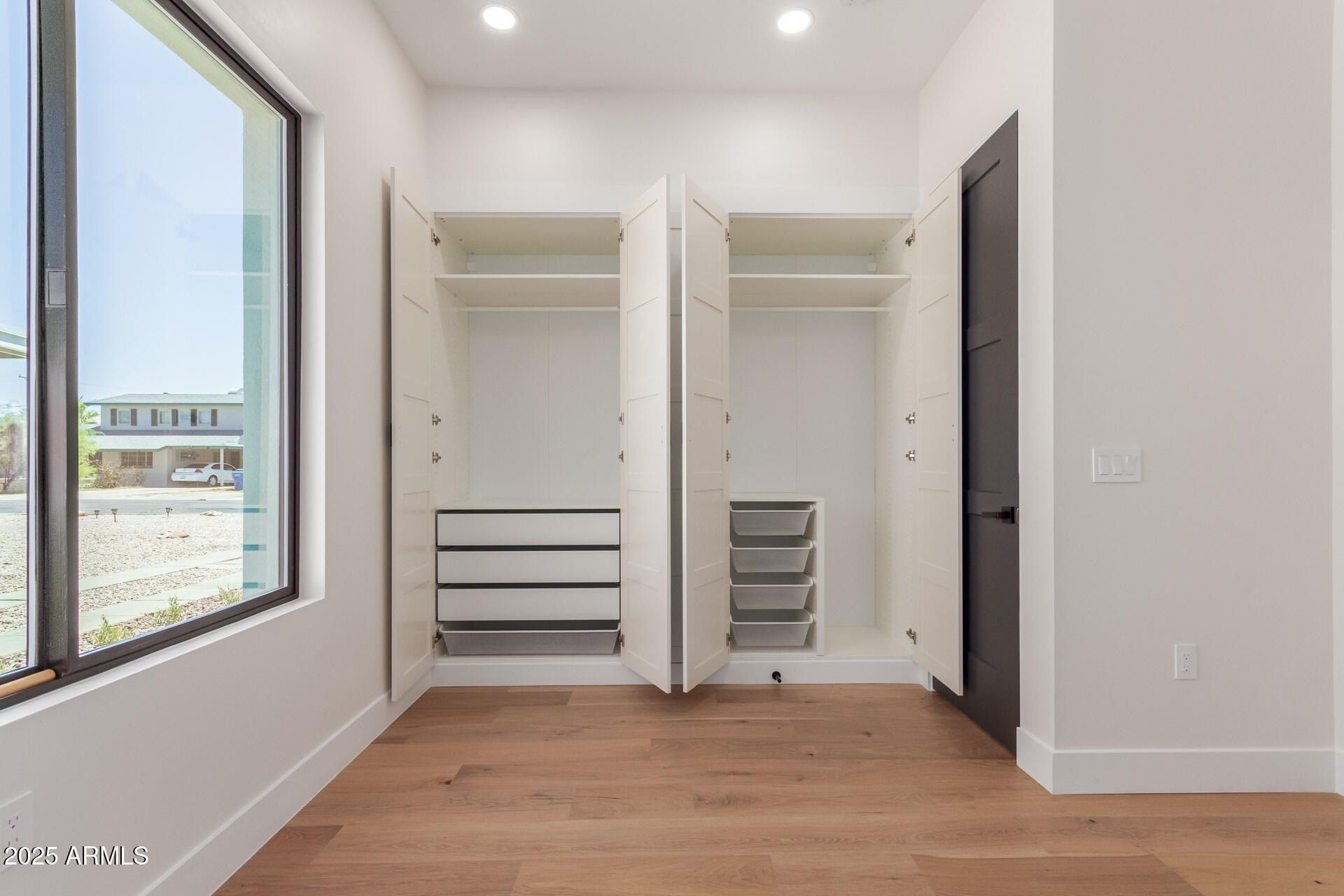 3014 E Avalon Drive. Phoenix, AZ 85016