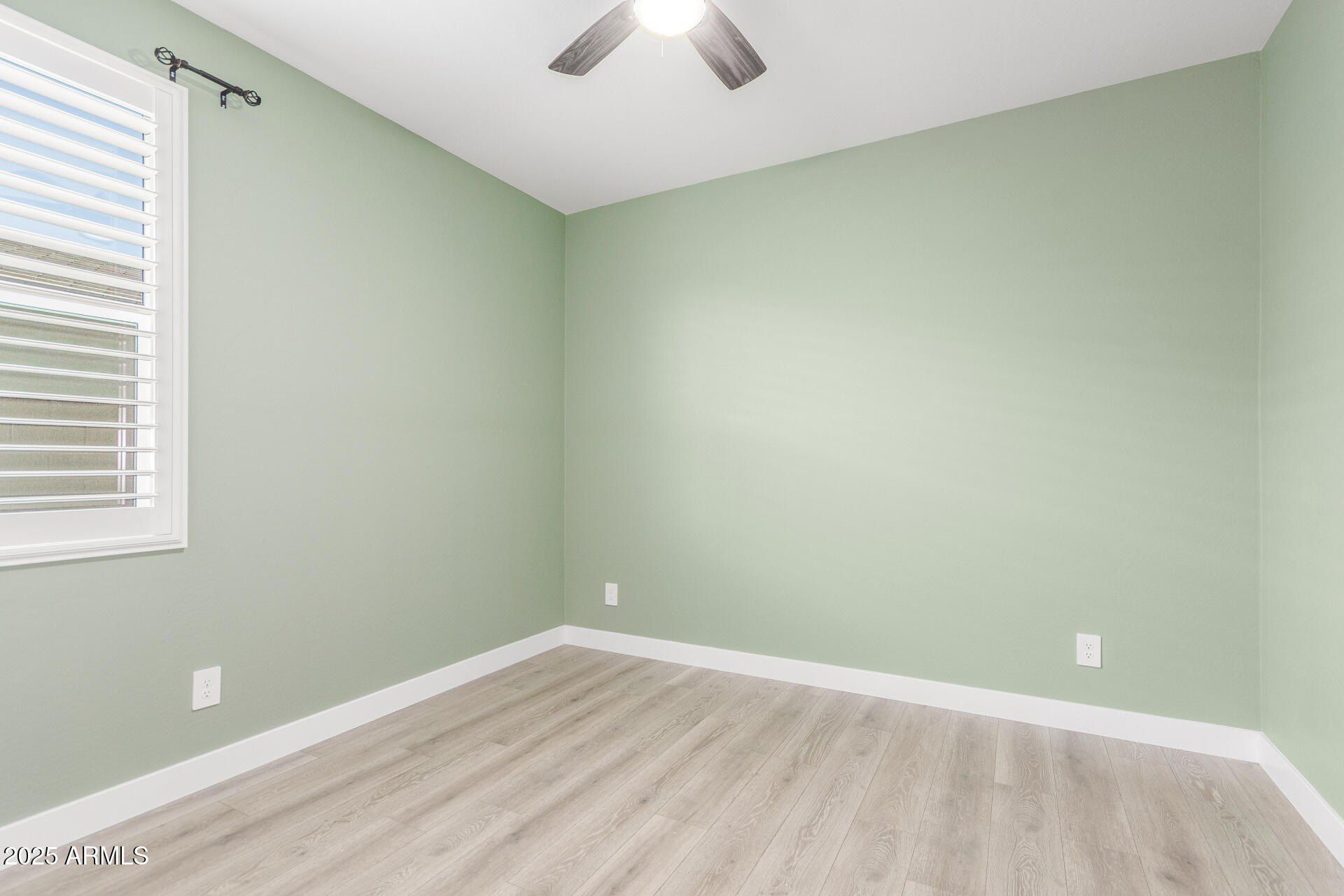 1983 S 242Nd Avenue. Buckeye, AZ 85326