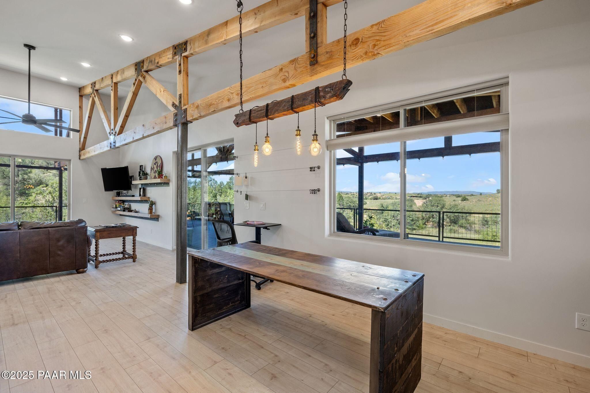 15221 N Unbridled Trail. Prescott, AZ 86305