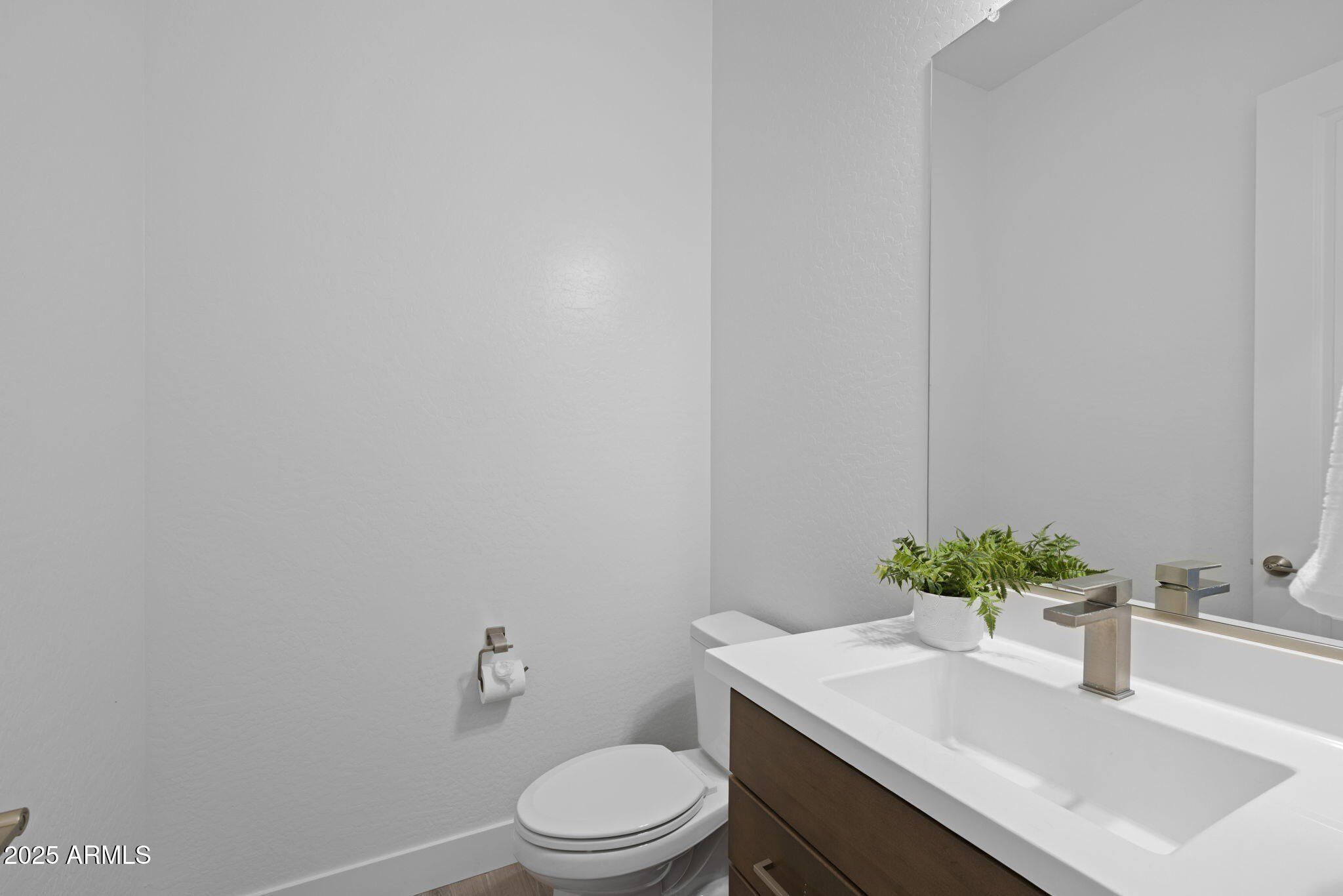 22796 E Twin Acres Drive. Queen Creek, AZ 85142