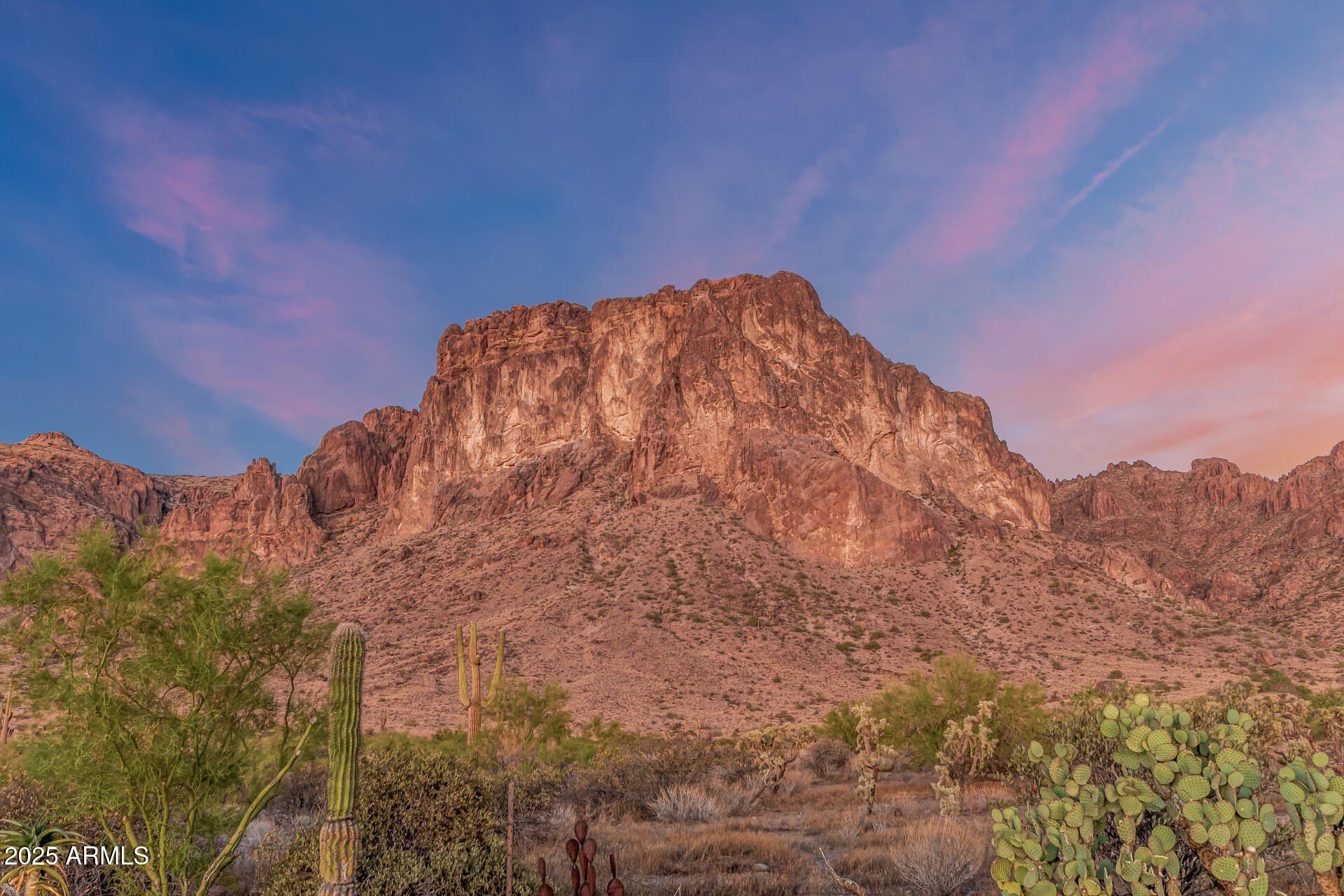 2075 N Holmes Road. Apache Junction, AZ 85119