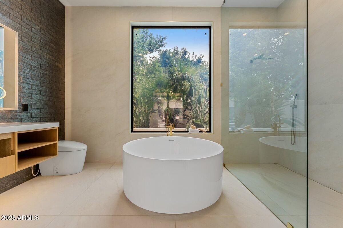 11612 N 86Th Street. Scottsdale, AZ 85260