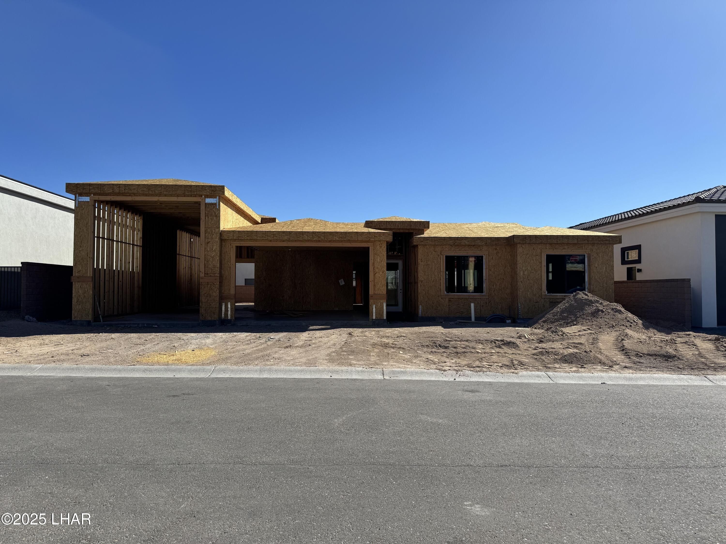 1610 E Sandra Dr. Lake Havasu City, AZ 86404