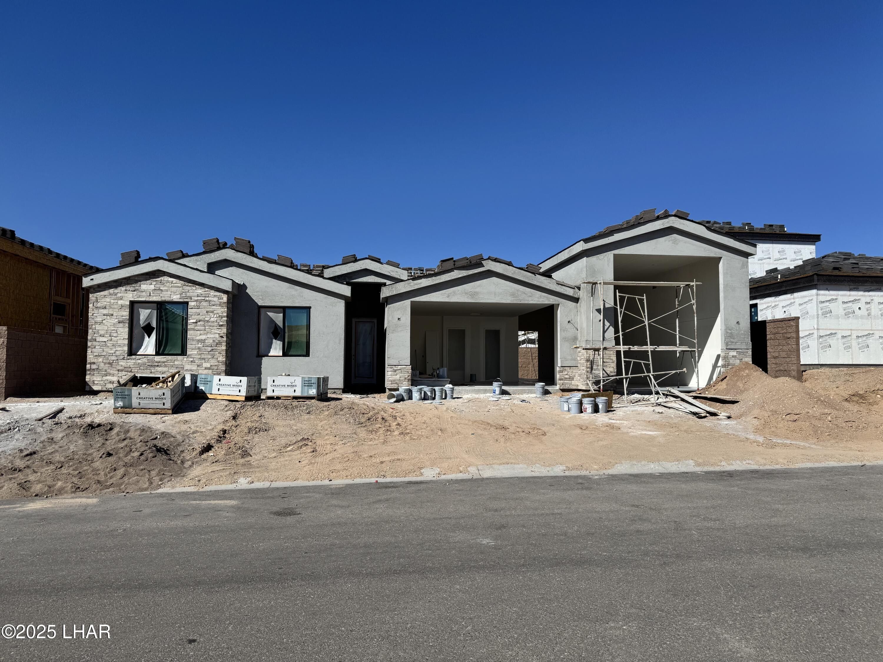 1611 E Sandra Dr. Lake Havasu City, AZ 86404