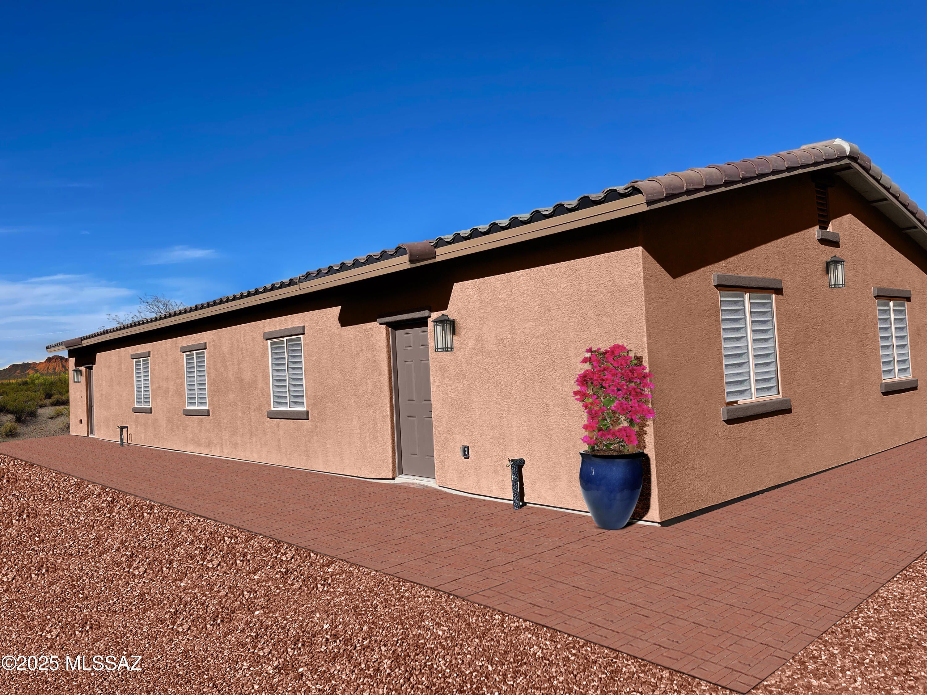 3902B E Fairmount. Tucson, AZ 85712