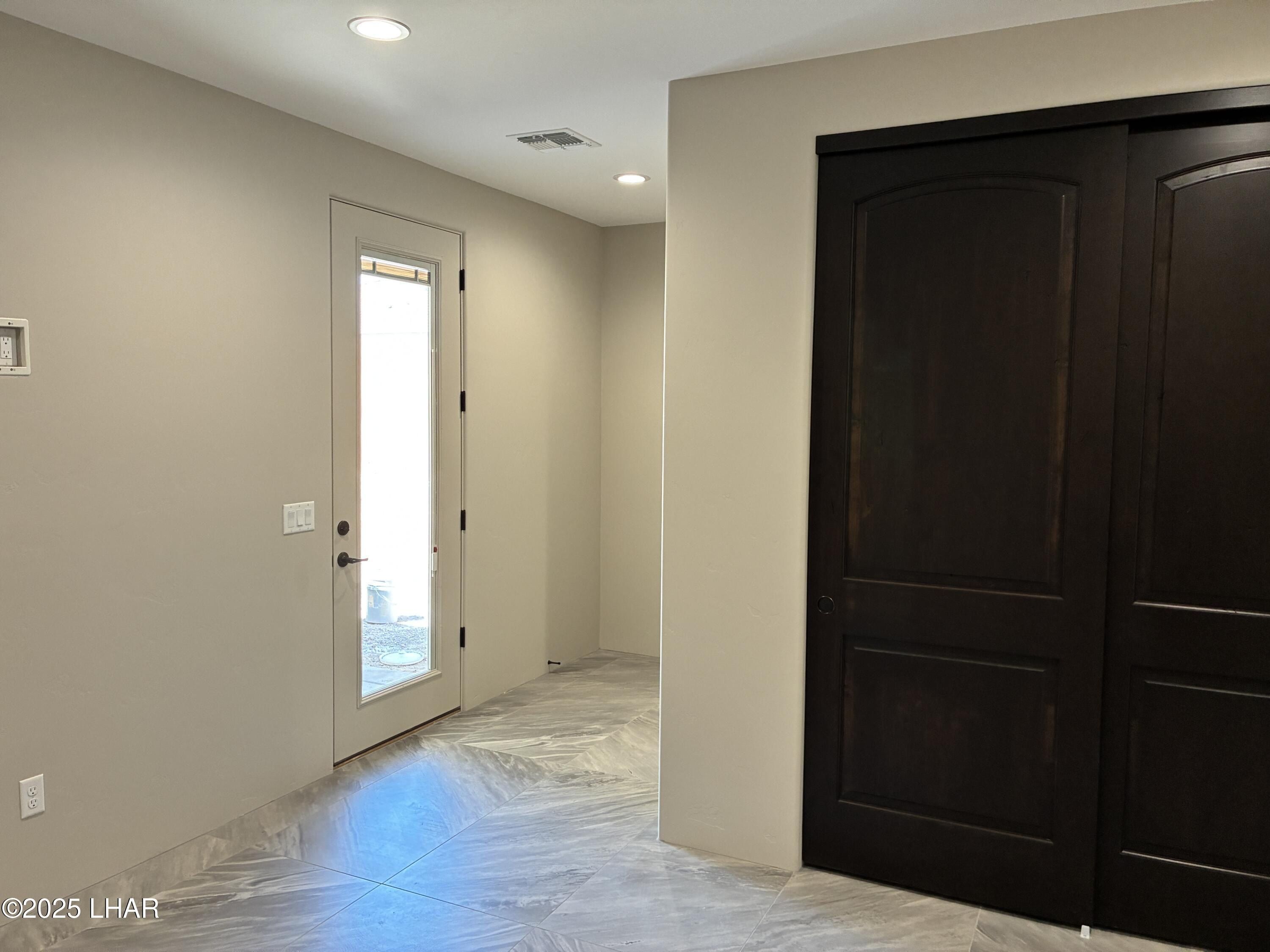 1765 E Raintree Ave. Lake Havasu City, AZ 86404