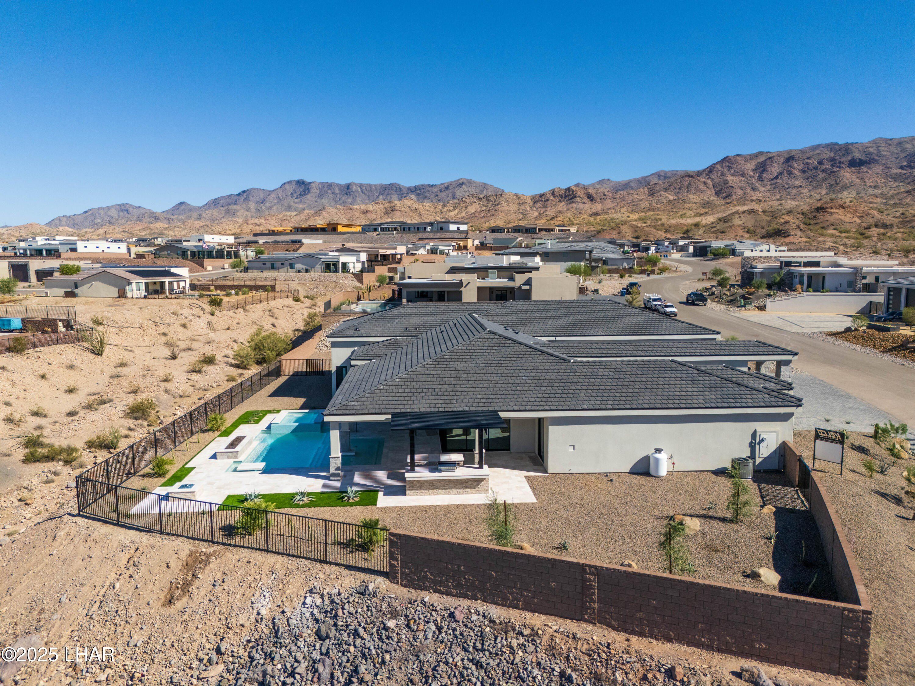 6266 Avienda De Las Colinas. Lake Havasu City, AZ 86406