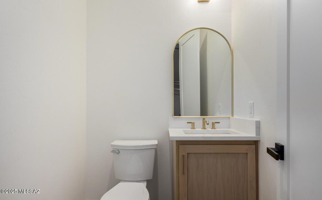 3901 W Ironwood Hill Drive. Tucson, AZ 85745