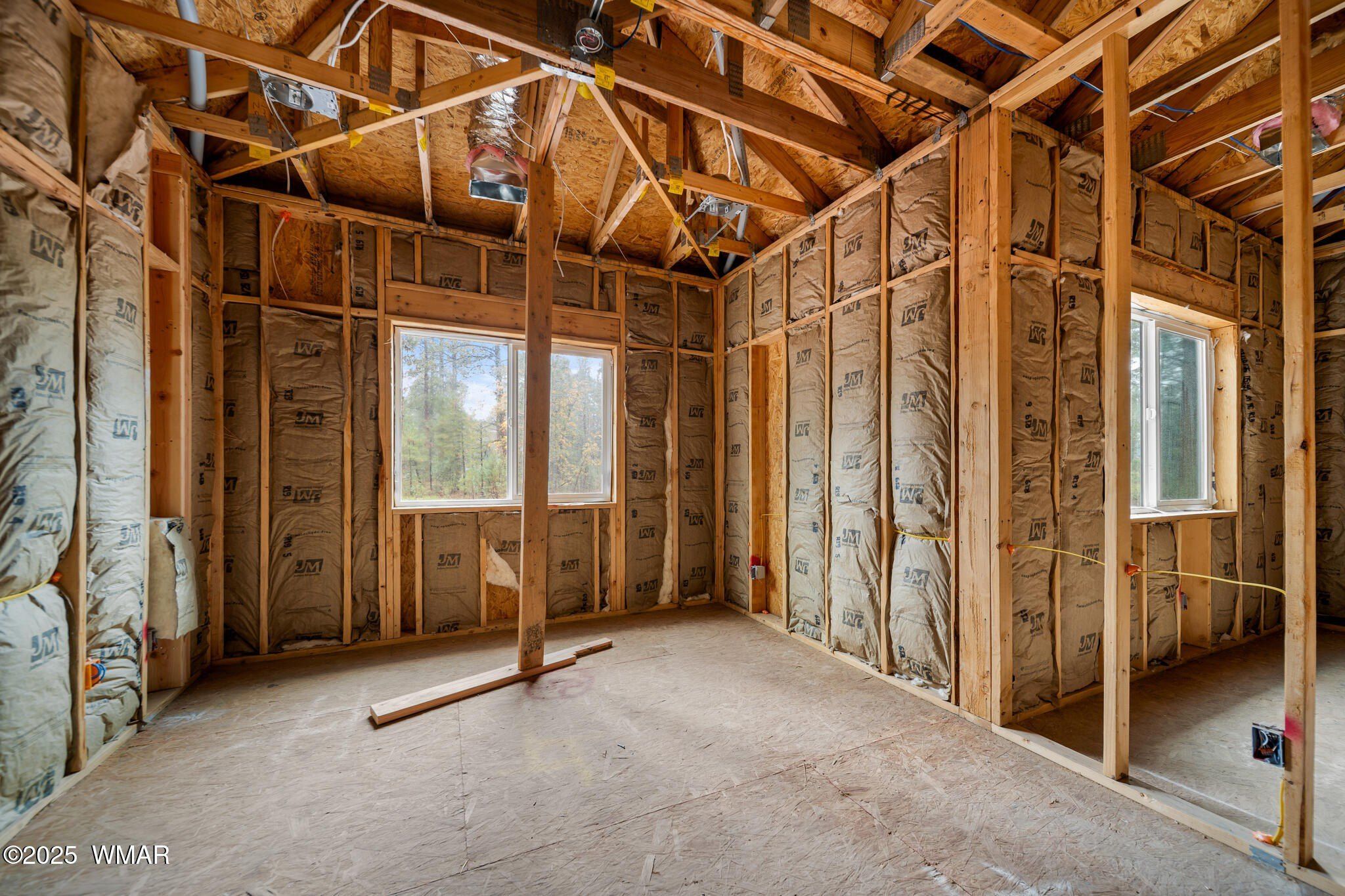 4240 Hilltop Drive. Lakeside, AZ 85929