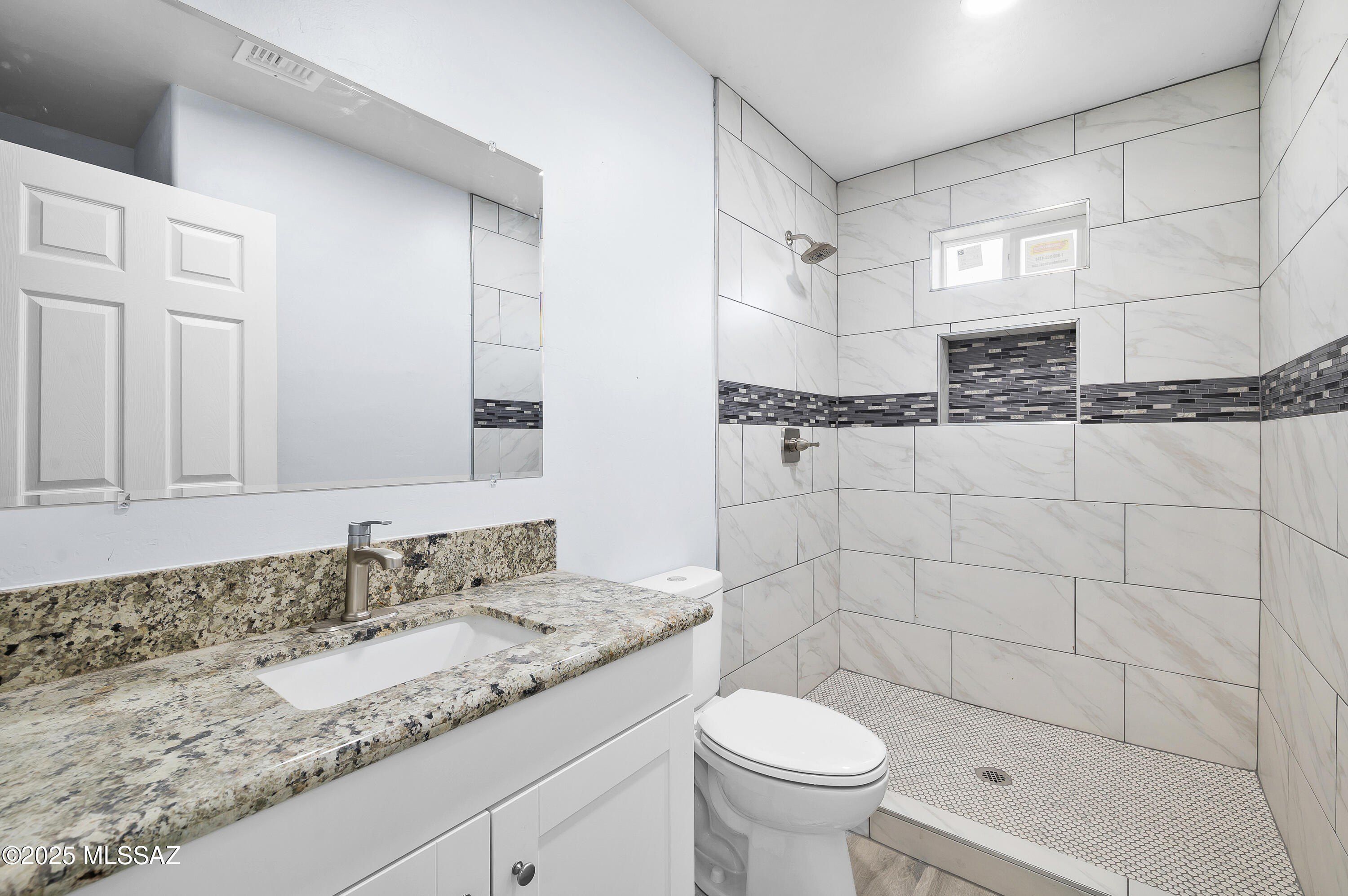 115 S Richmond Drive. Vail, AZ 85641