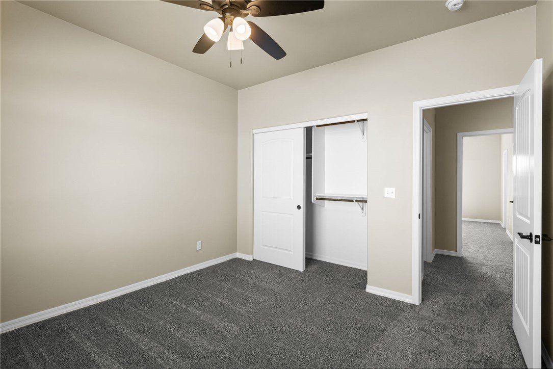 3844 E Mcvicar Avenue. Kingman, AZ 86409