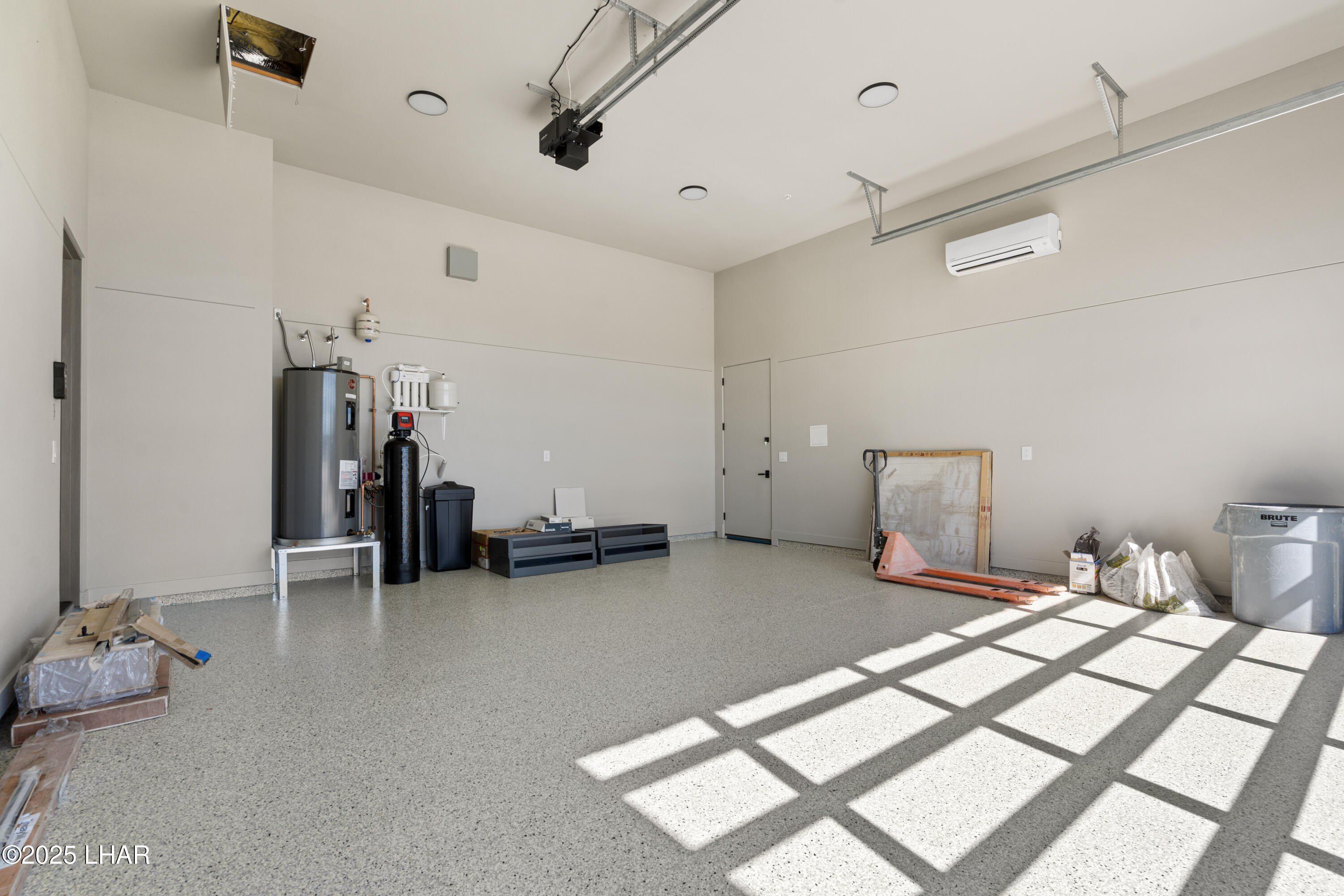 2431 Dry Creek Ct. Lake Havasu City, AZ 86406