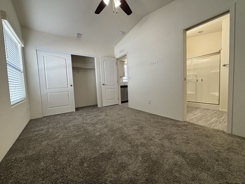 8700 E University Dr Lot 0732. Mesa, AZ 85207