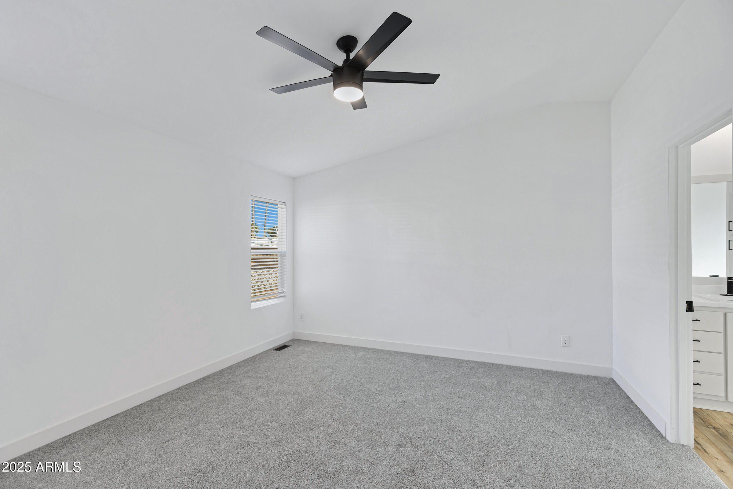 119 N 88Th Place. Mesa, AZ 85207