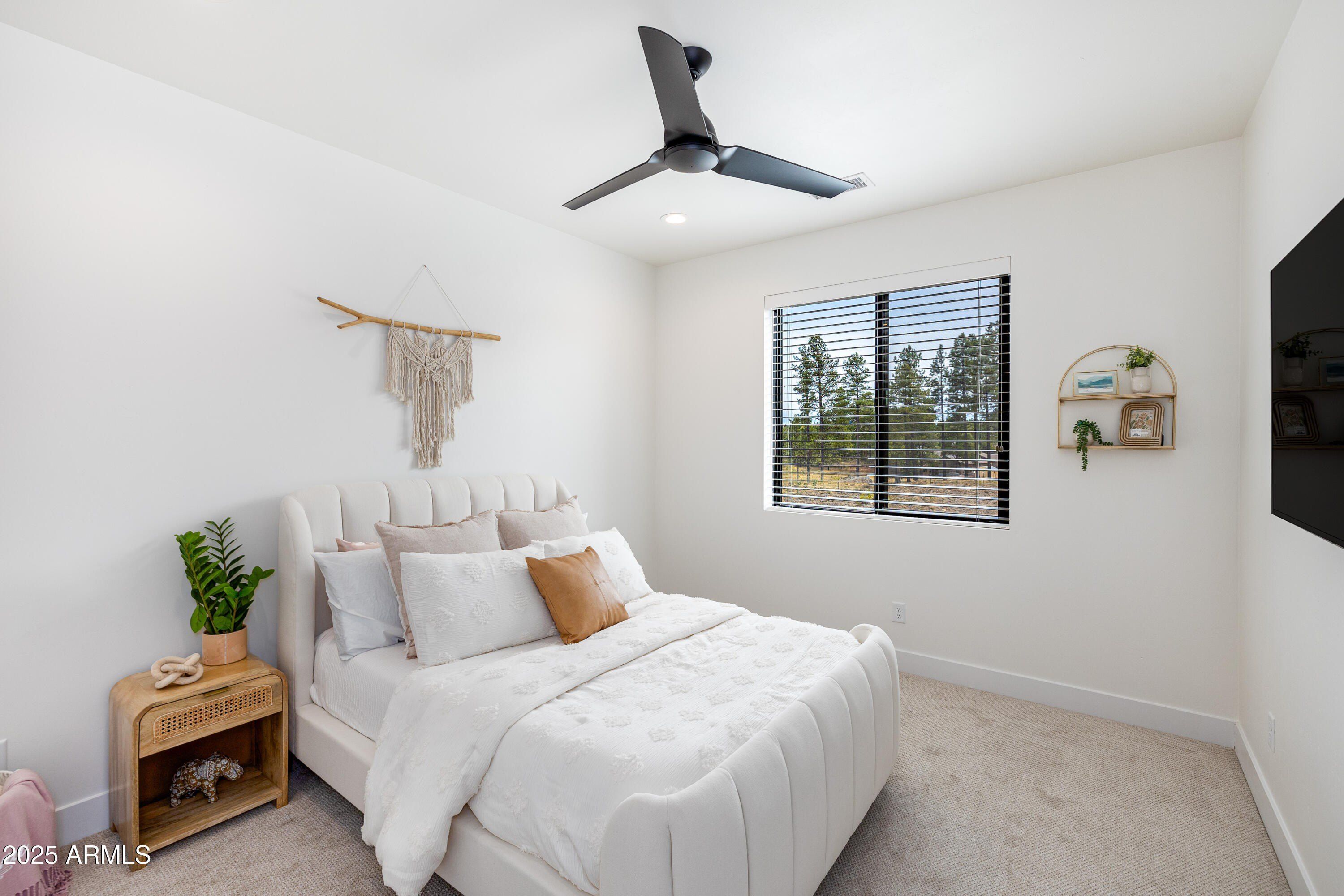 1809 E Magnolia Drive. Flagstaff, AZ 86005