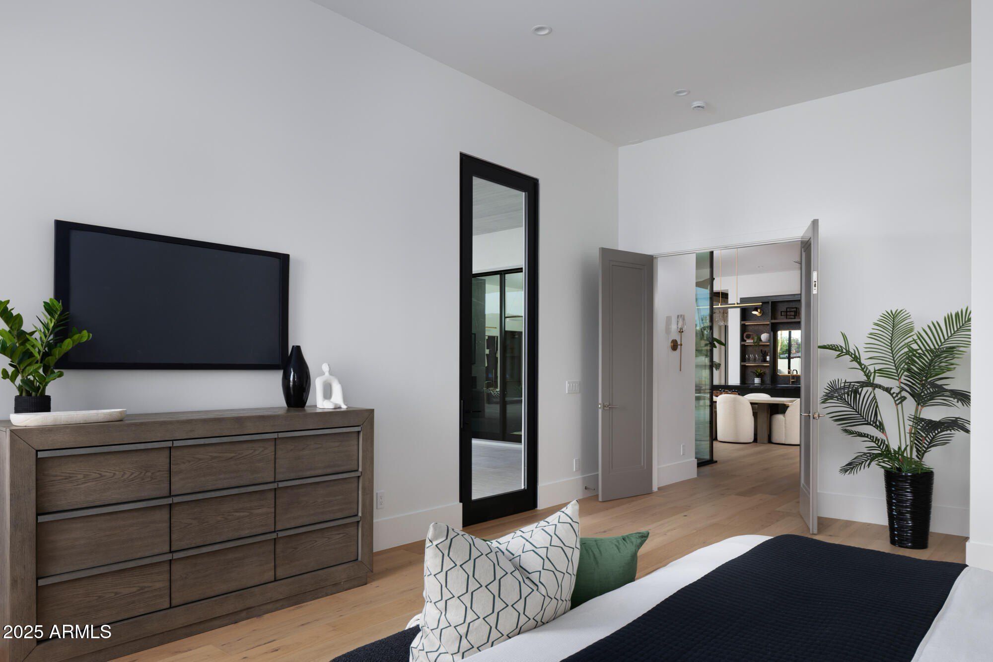 12637 N 68Th Place. Scottsdale, AZ 85254