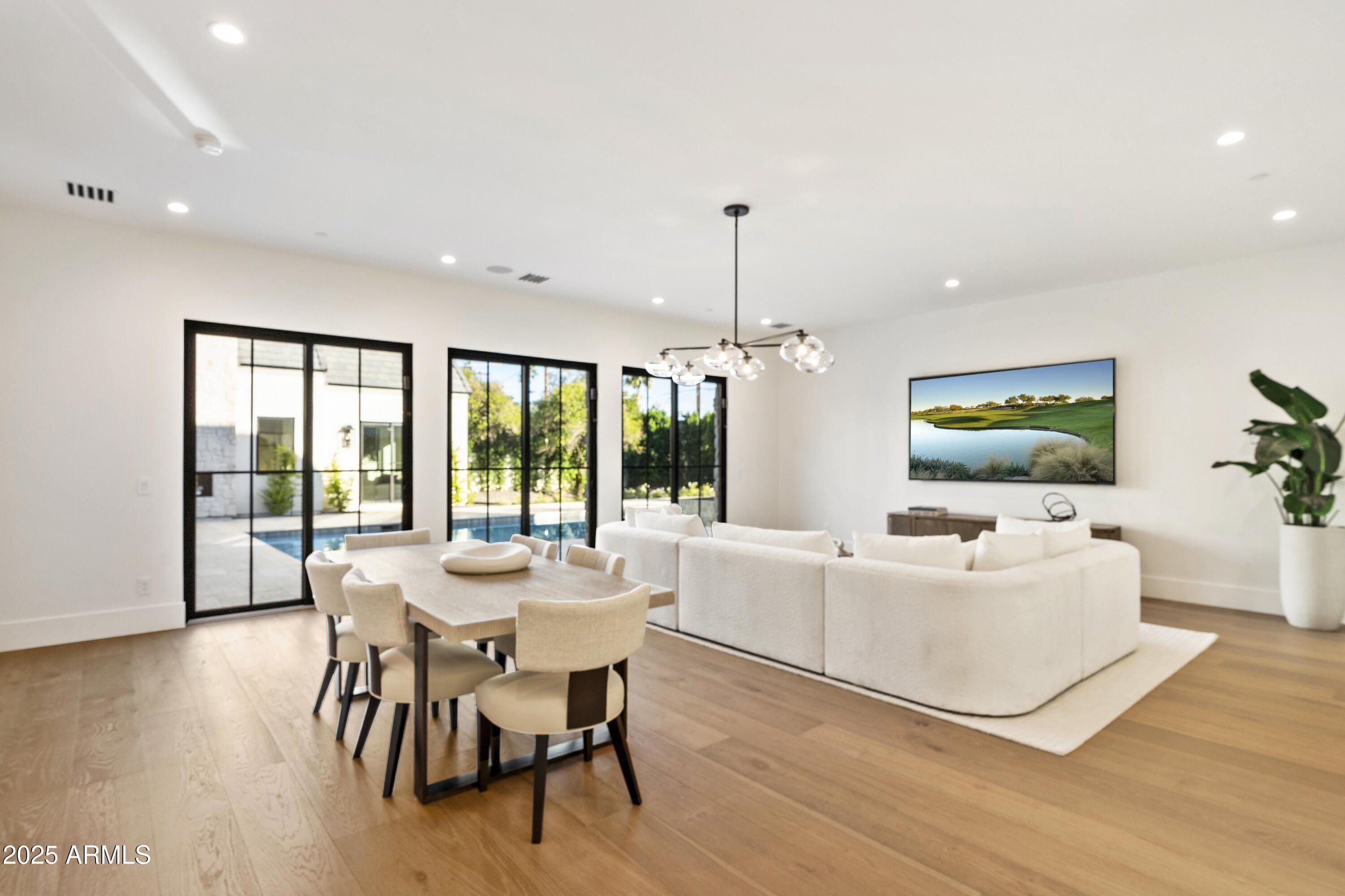 6733 E Exeter Boulevard. Scottsdale, AZ 85251