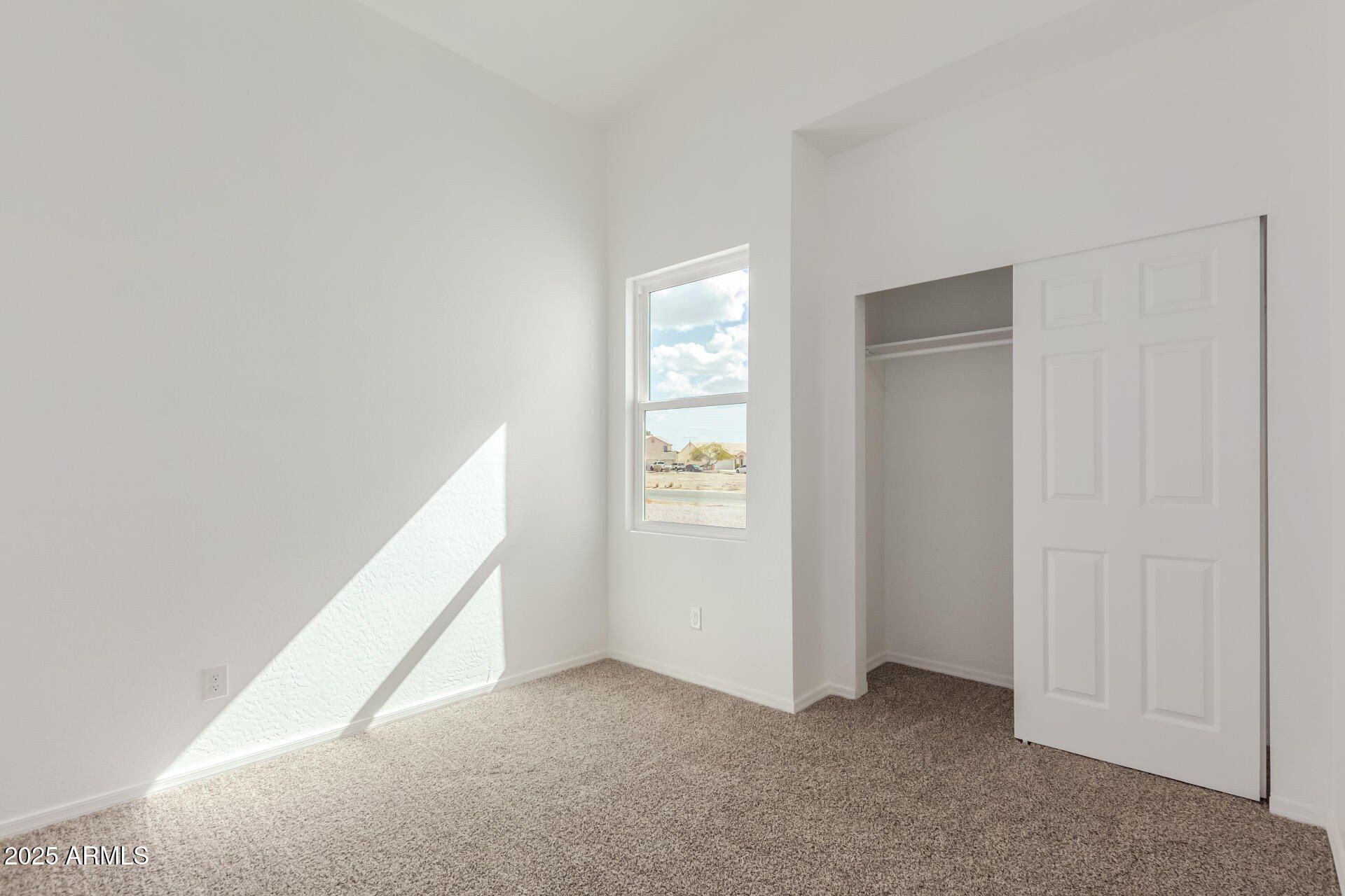 8335 W Pineveta Drive. Arizona City, AZ 85123