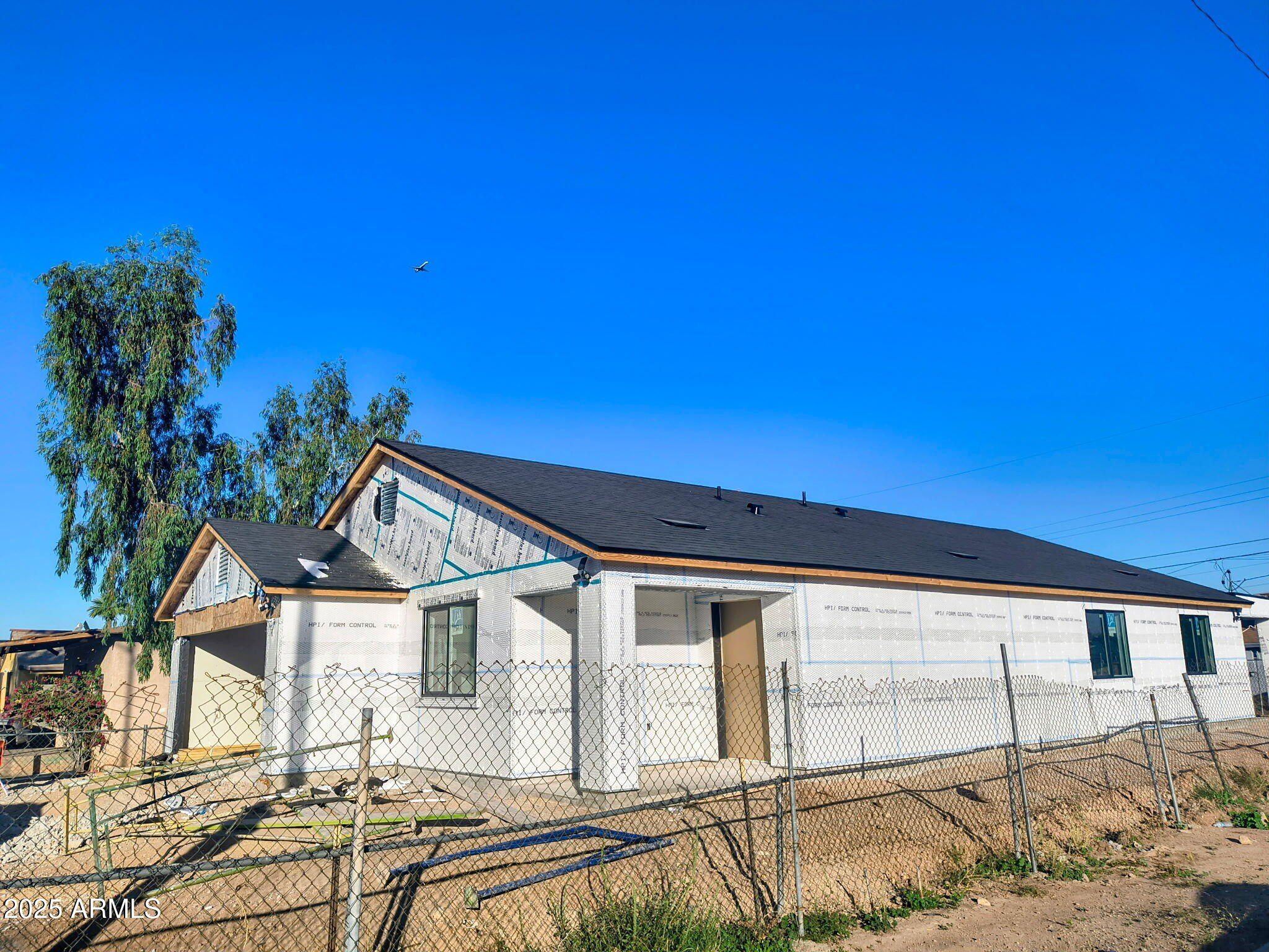 2002 W Maricopa Street. Phoenix, AZ 85009