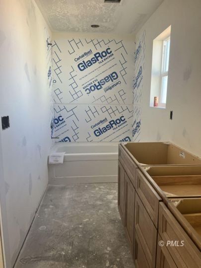 436 Tiffanee Way. Page, AZ 86040