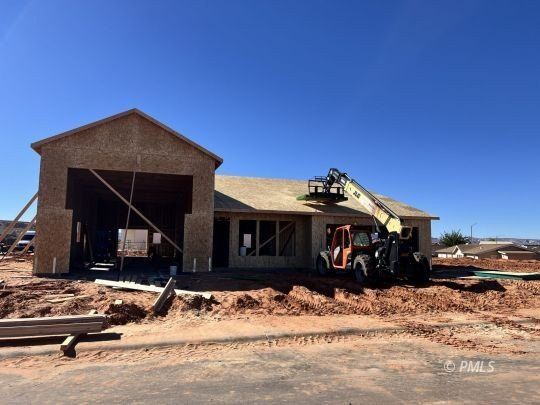 420 Slavens Way. Page, AZ 86040