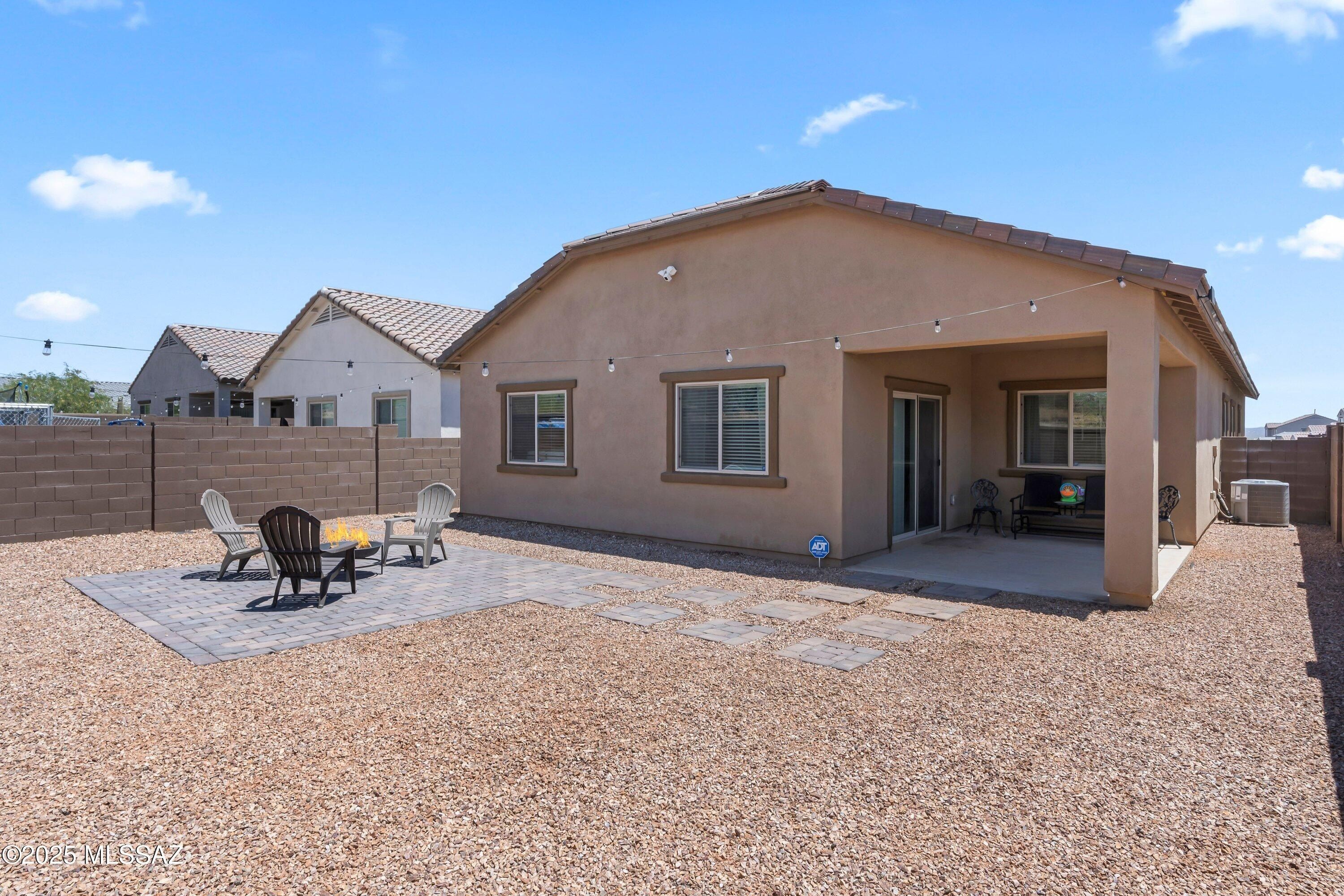 16522 S Paseo Badajo. Sahuarita, AZ 85629