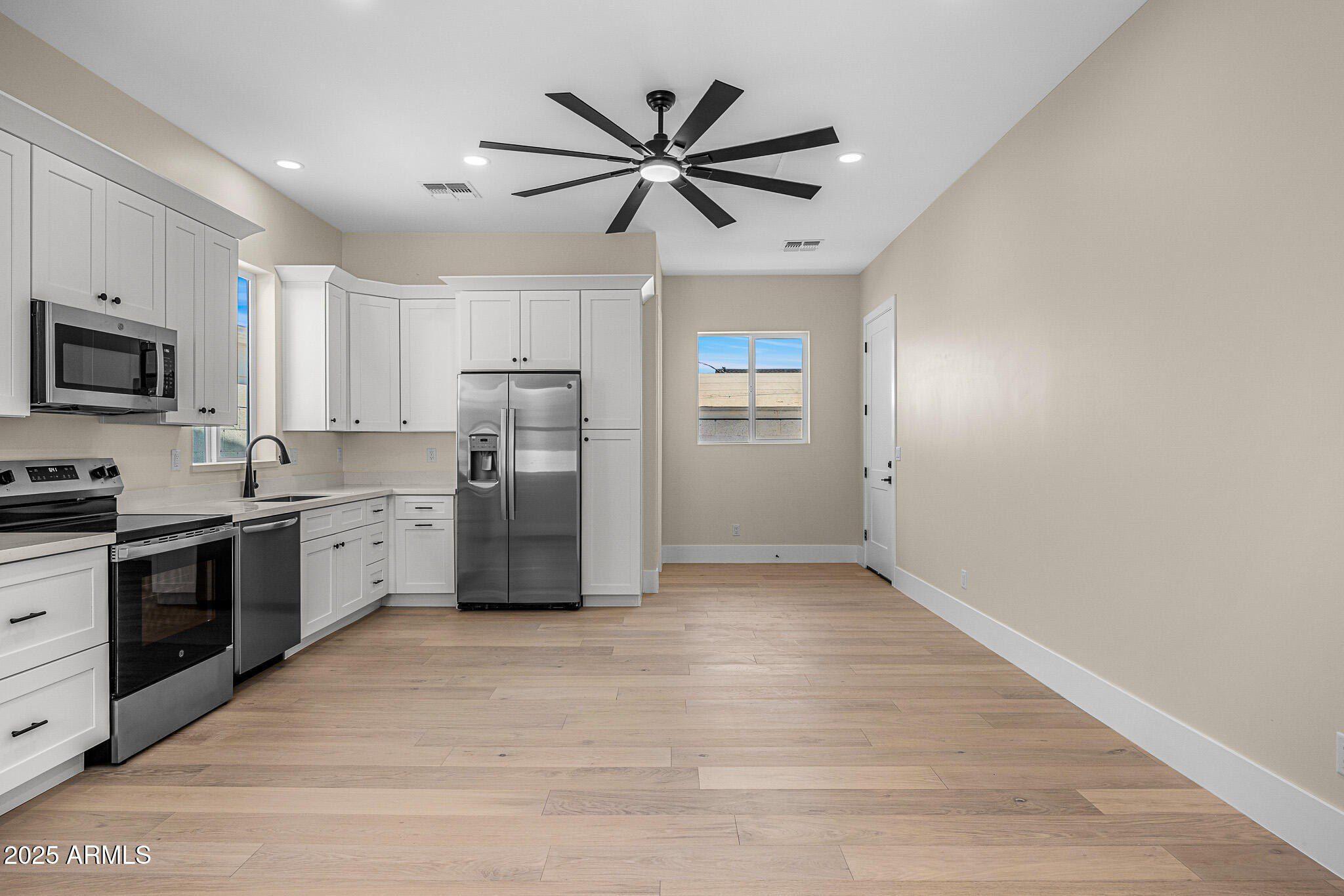 3808 E Piccadilly Road. Phoenix, AZ 85018