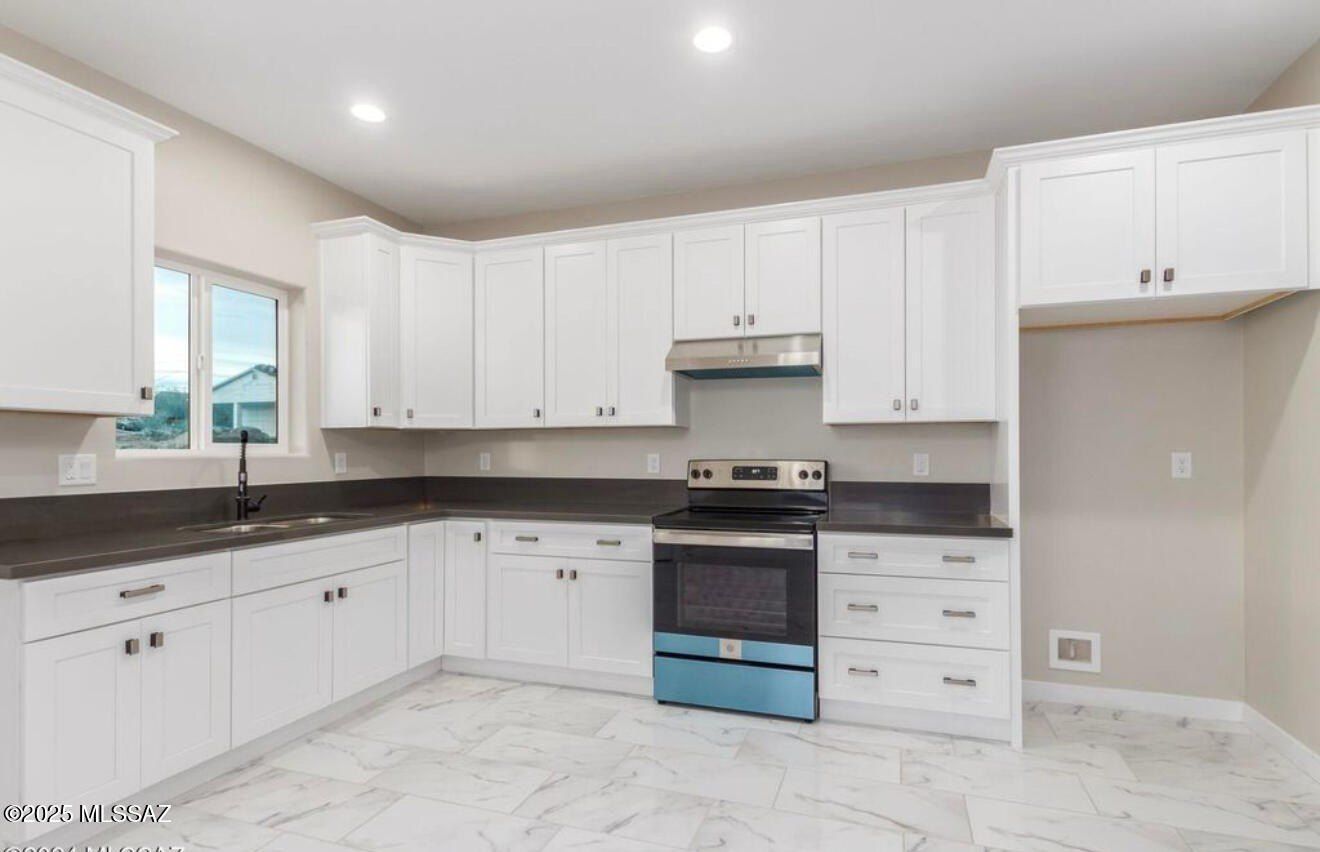 224 W 34Th Street. Tucson, AZ 85713