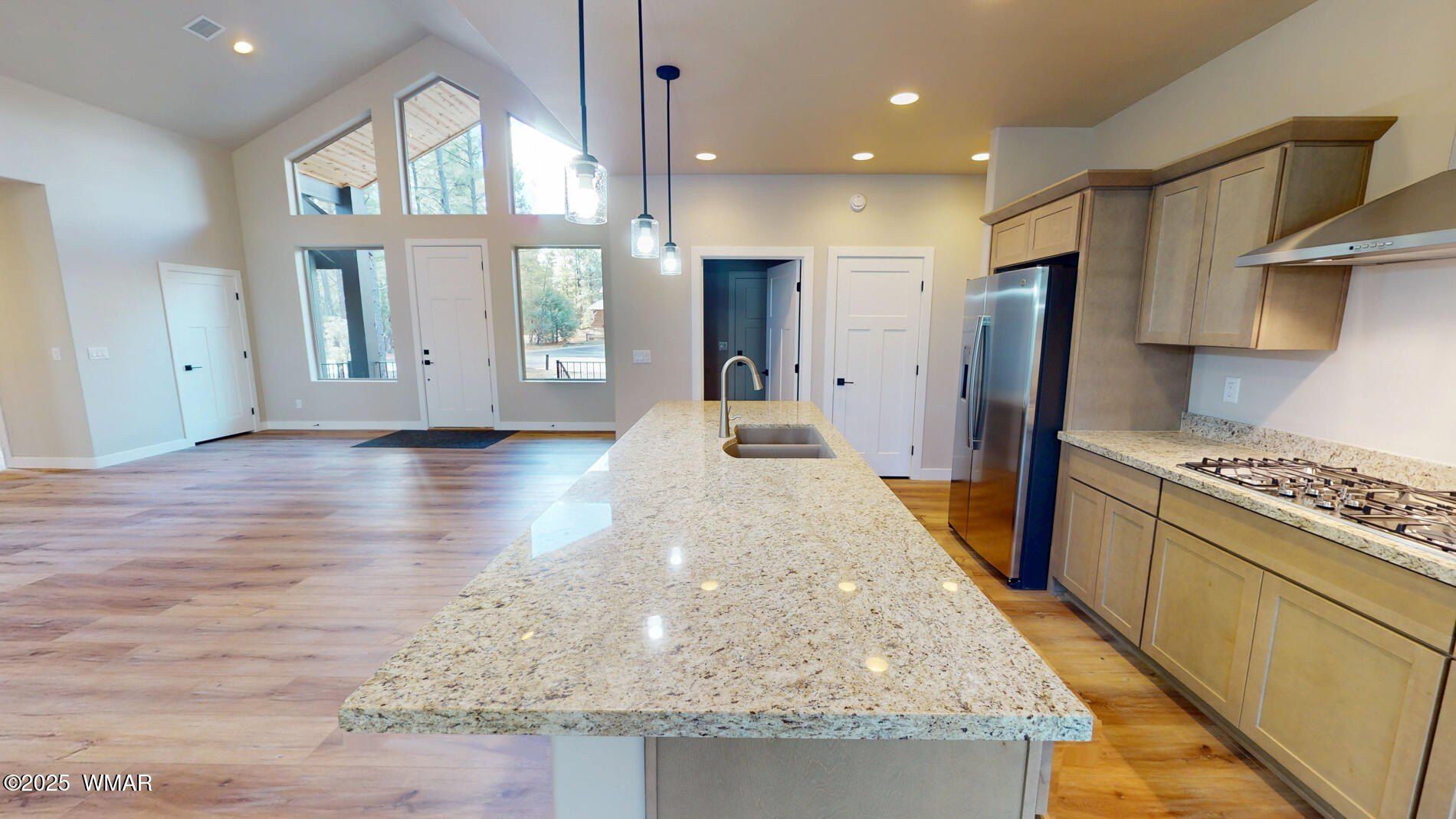 4490 W Hawthorn Road. Show Low, AZ 85901