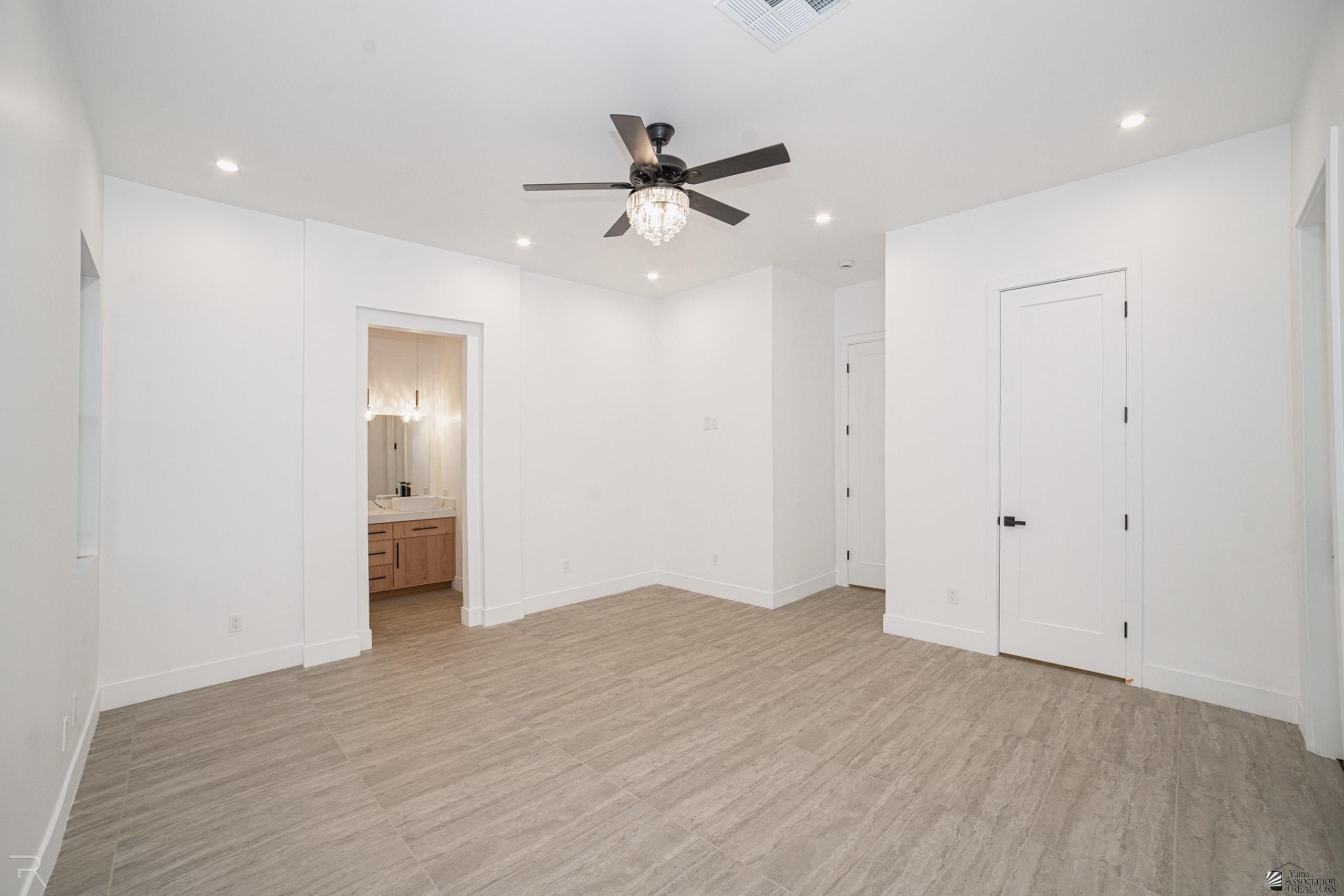 10624 E 45 Pl. Yuma, AZ 85367