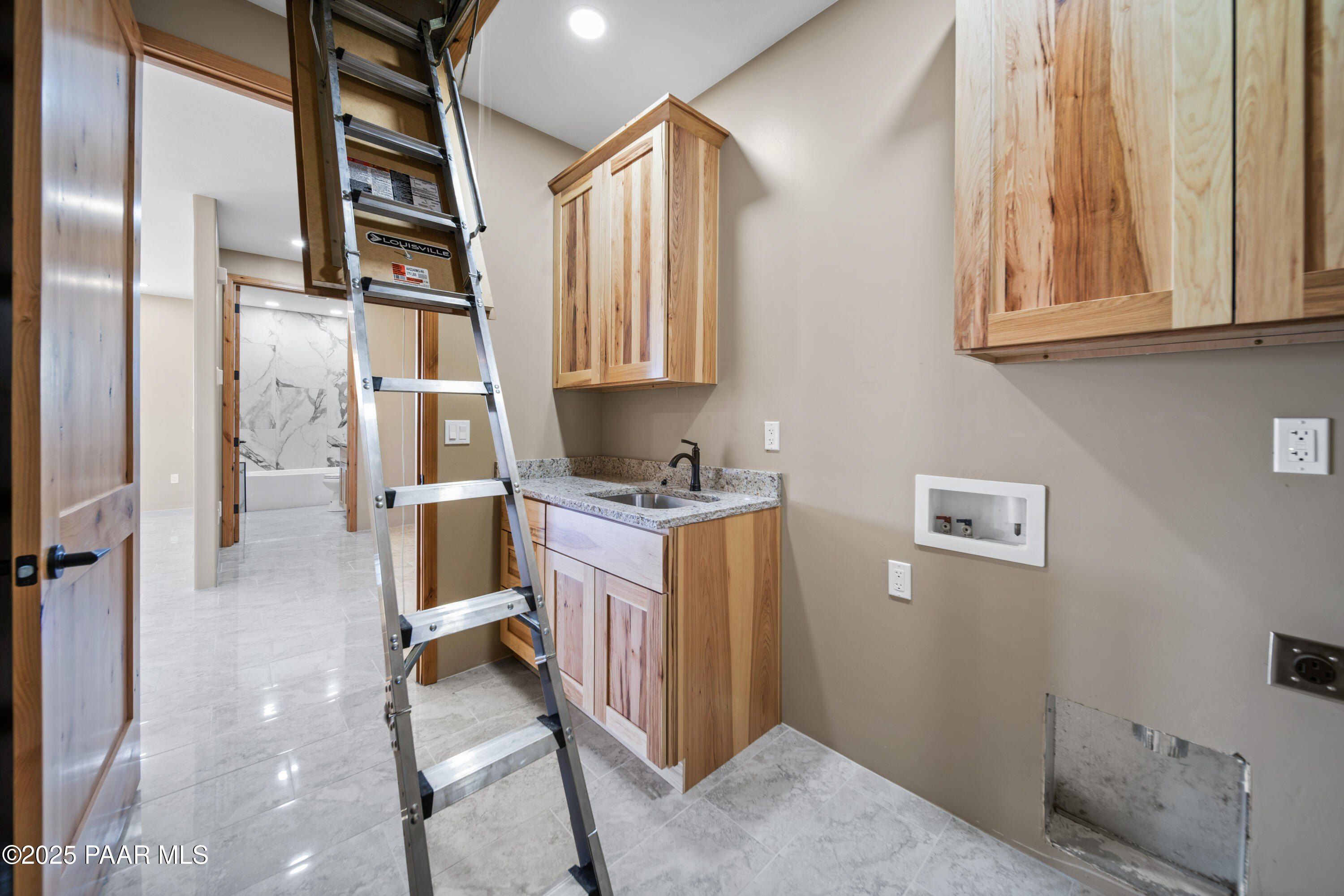 115 Ironwood Place. Wickenburg, AZ 85390