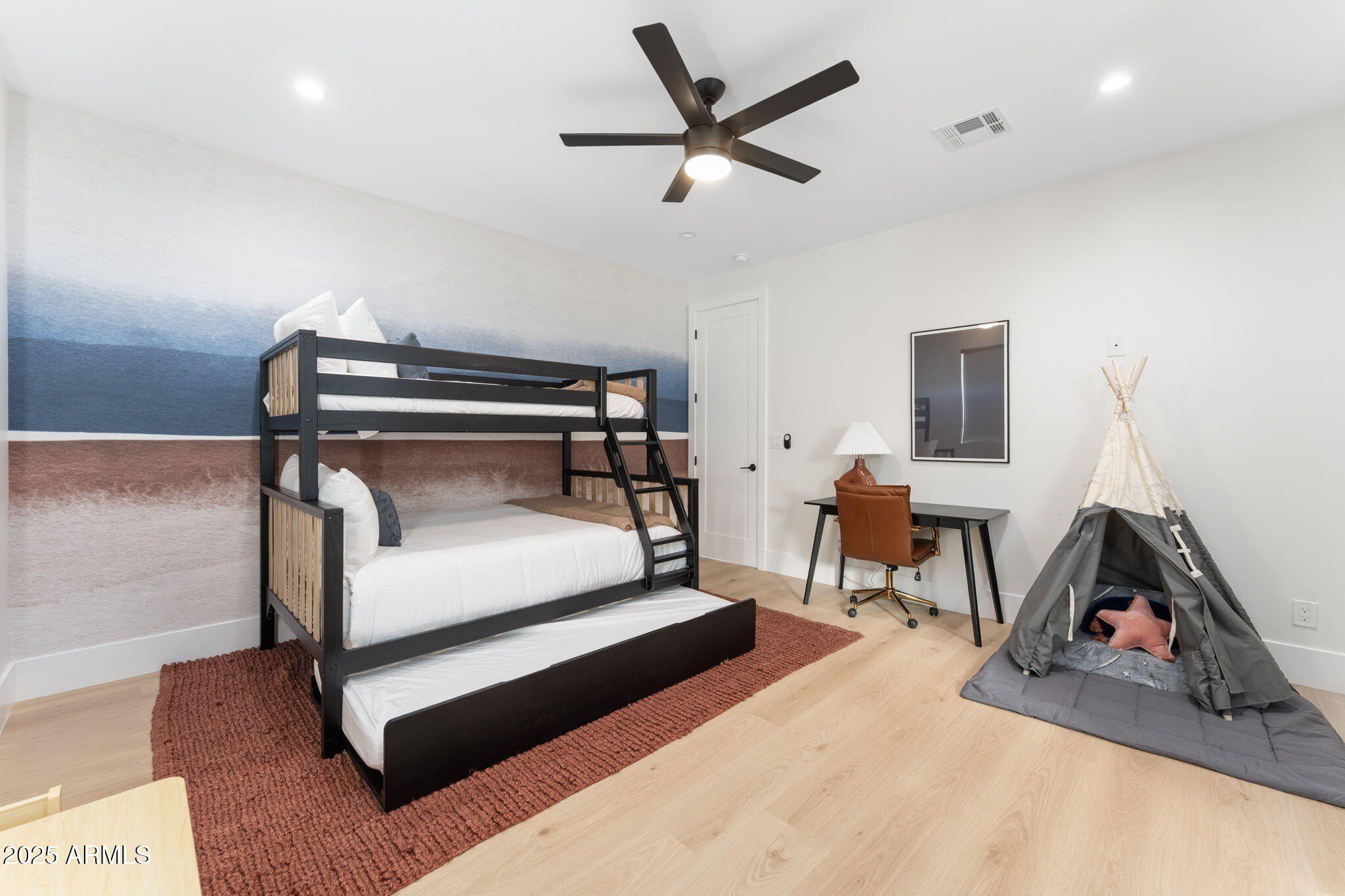 4546 E Campbell Avenue. Phoenix, AZ 85018