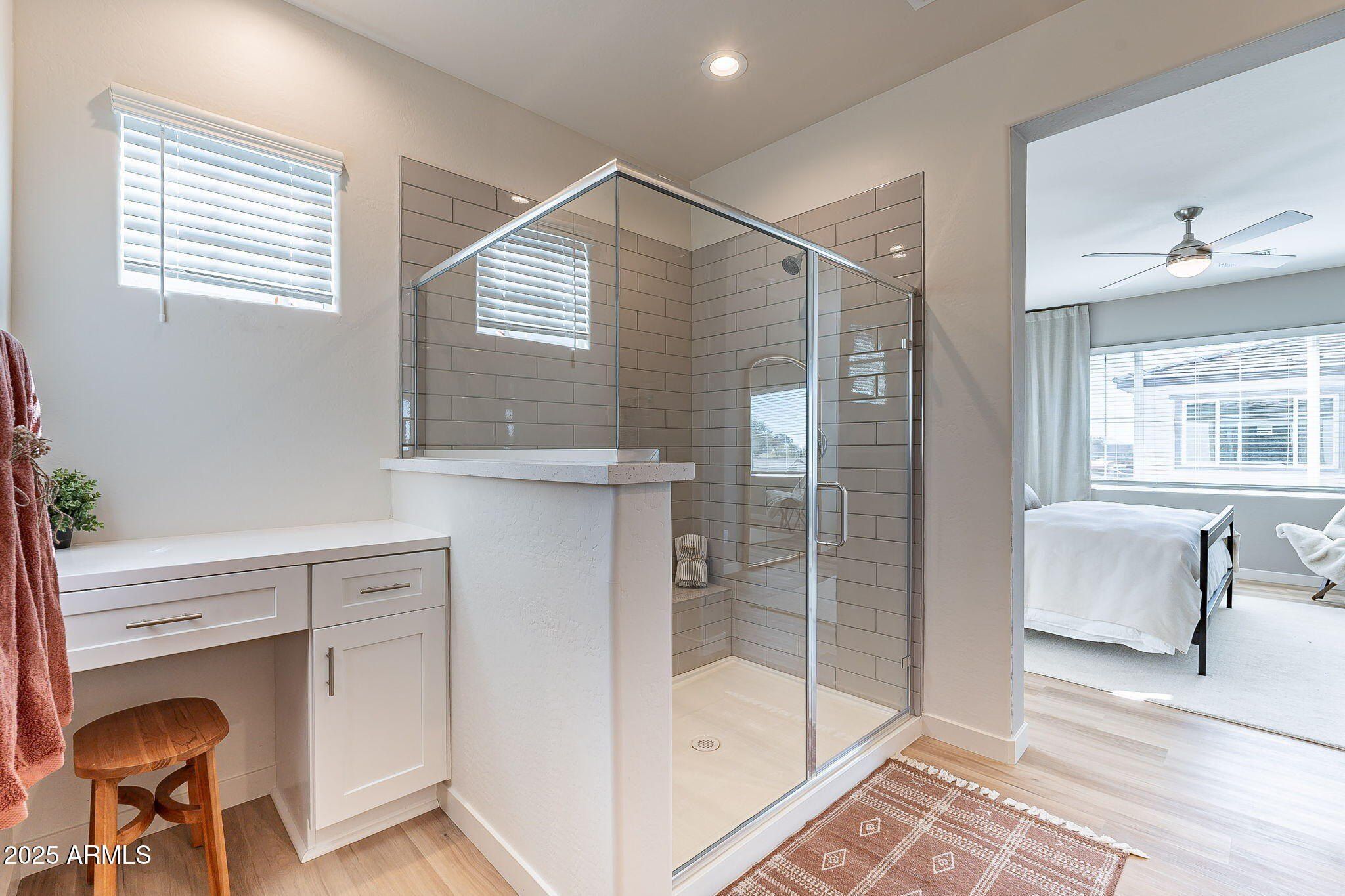 624 N Vine Street. Chandler, AZ 85225