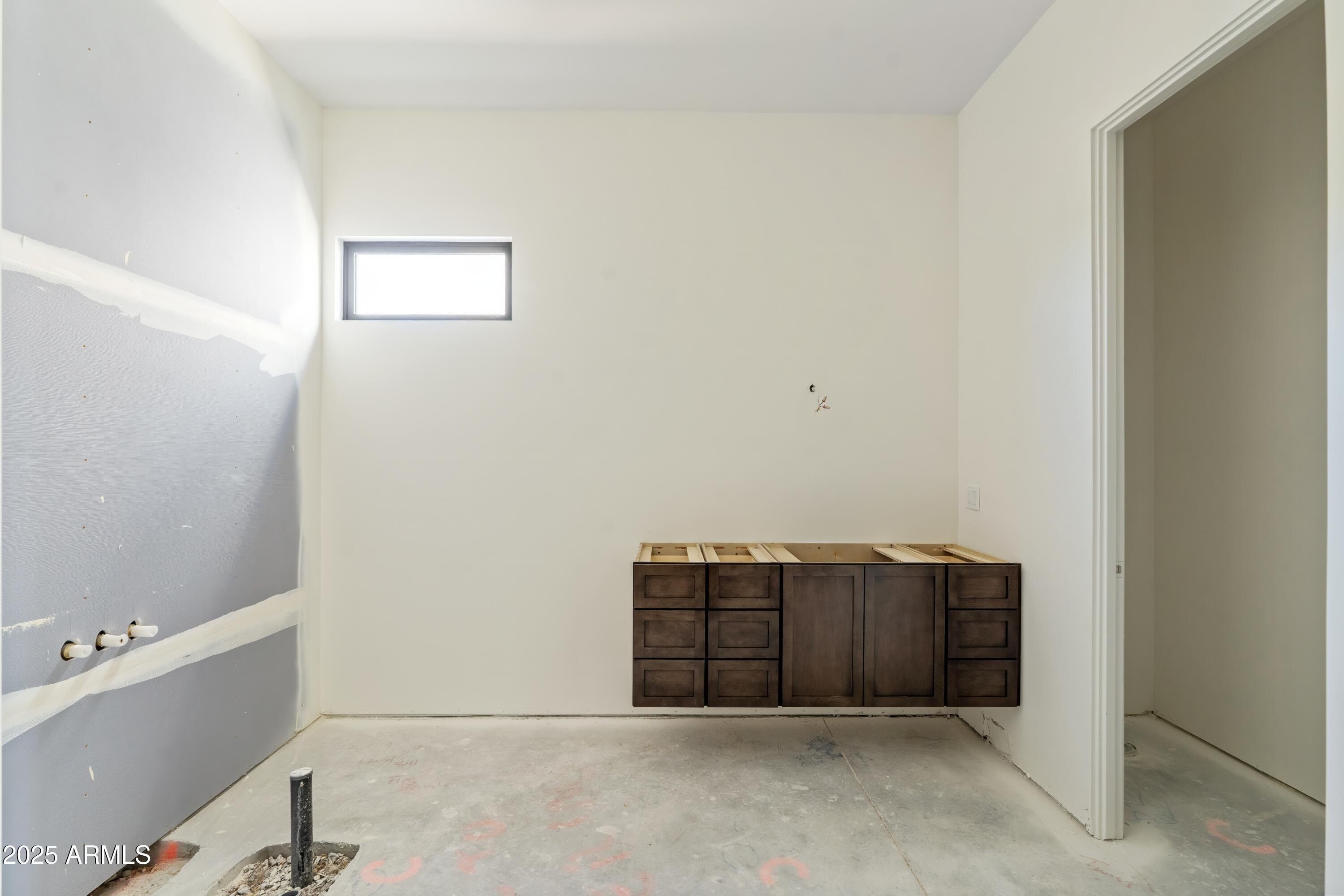 6615 E Dove Valley Road. Cave Creek, AZ 85331