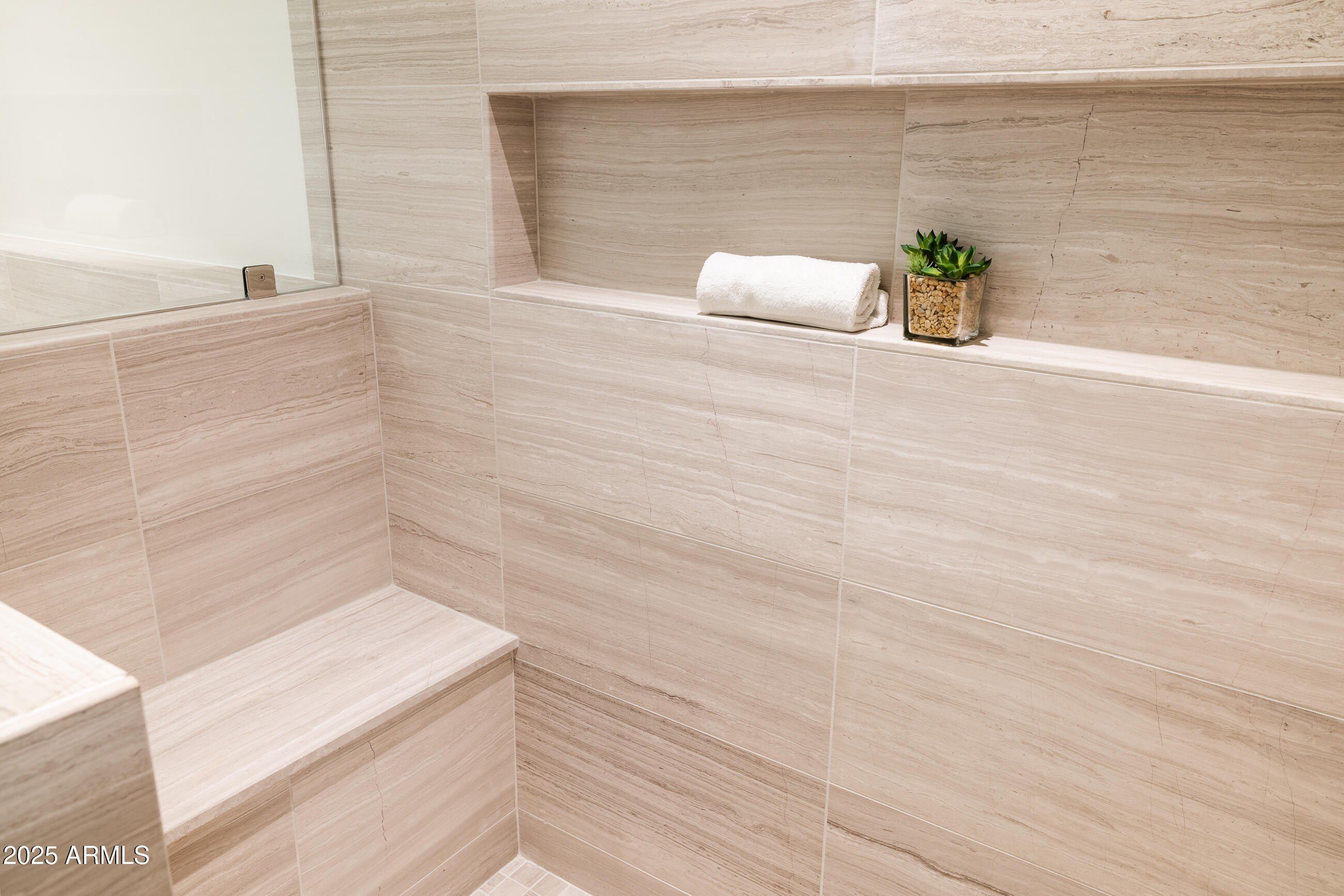 5000 N Camelback Ridge Drive Unit 304. Scottsdale, AZ 85251