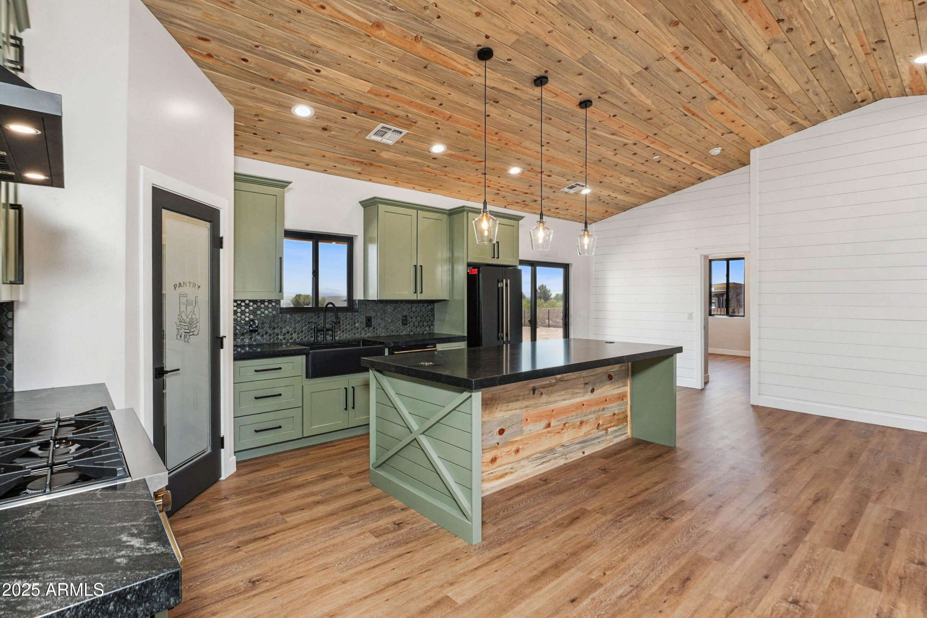 1161 S 10Th Street. Cottonwood, AZ 86326