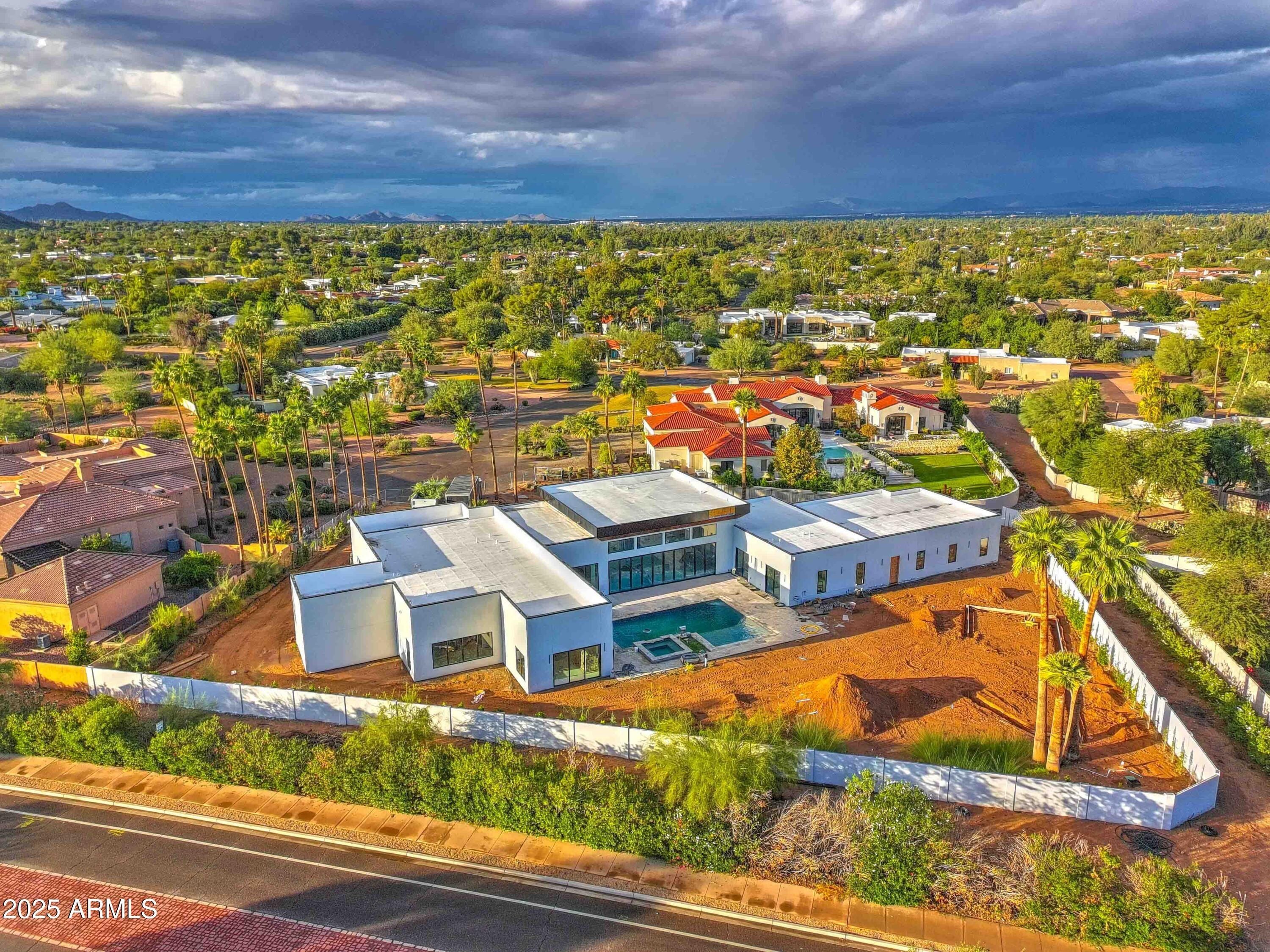 5215 E Orchid Lane. Paradise Valley, AZ 85253