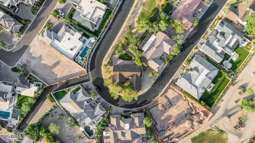5635 E Lincoln Drive. Paradise Valley, AZ 85253