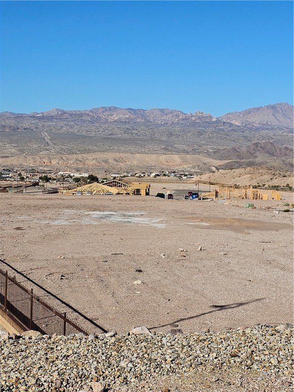 2779 Blueridge Court. Bullhead City, AZ 86429