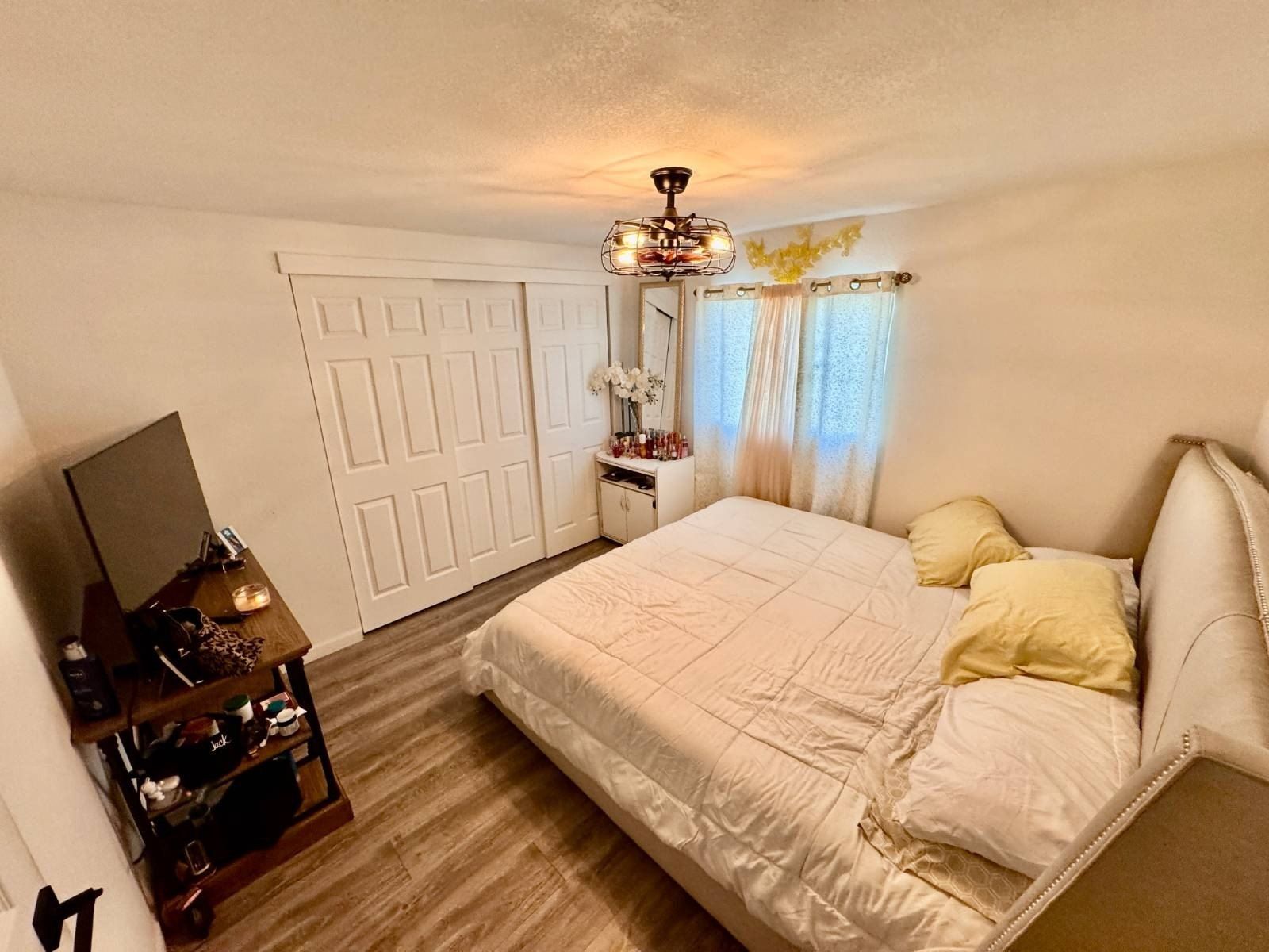 8595 N 71St Ave. Glendale, AZ 85301