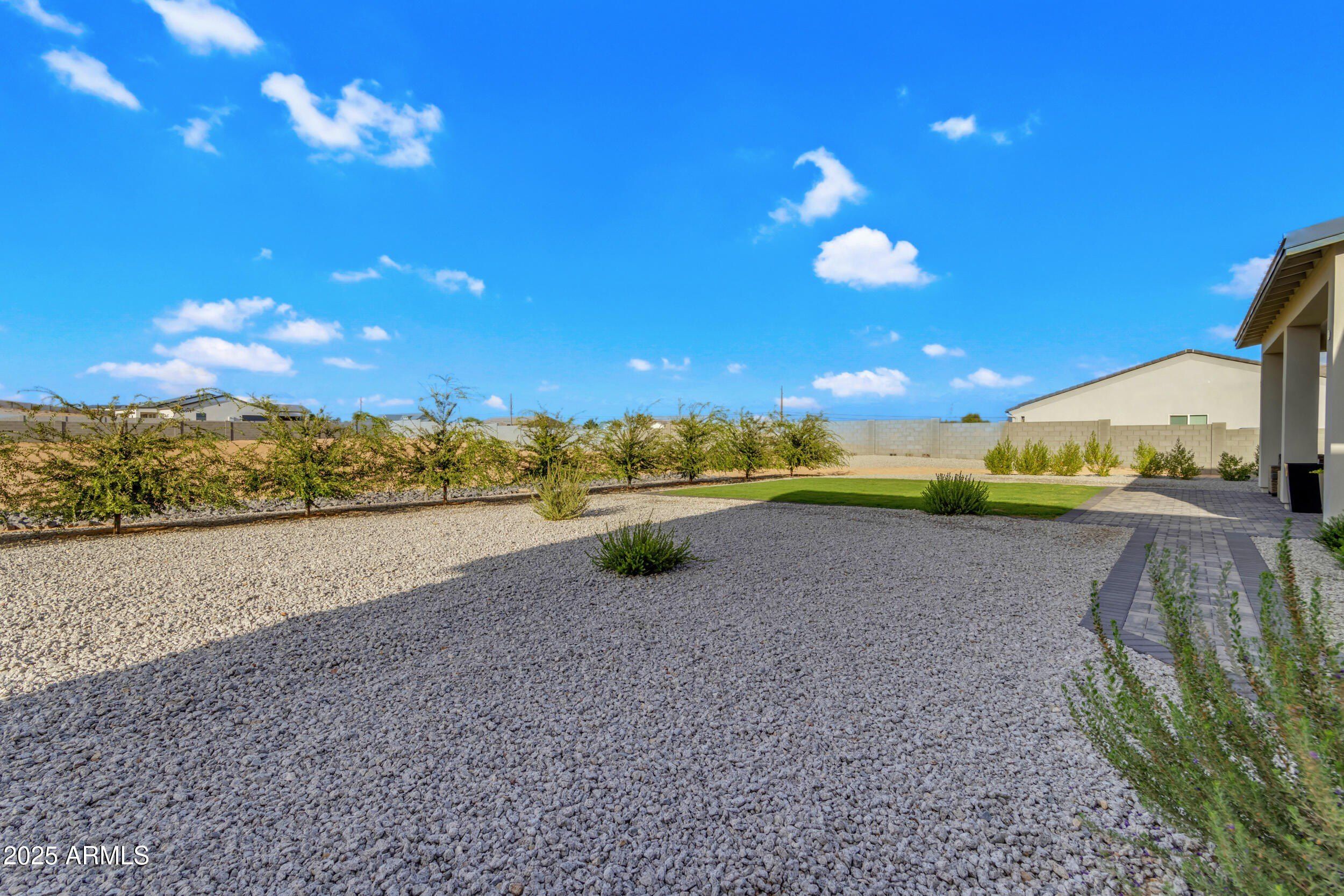 1138 W Catherine Lane. San Tan Valley, AZ 85144