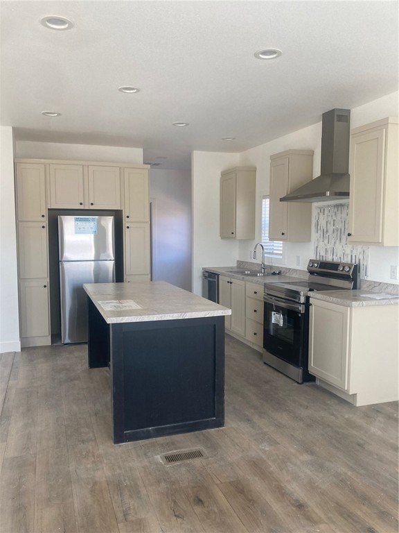 9329 N Bridlebit Avenue. Kingman, AZ 86401