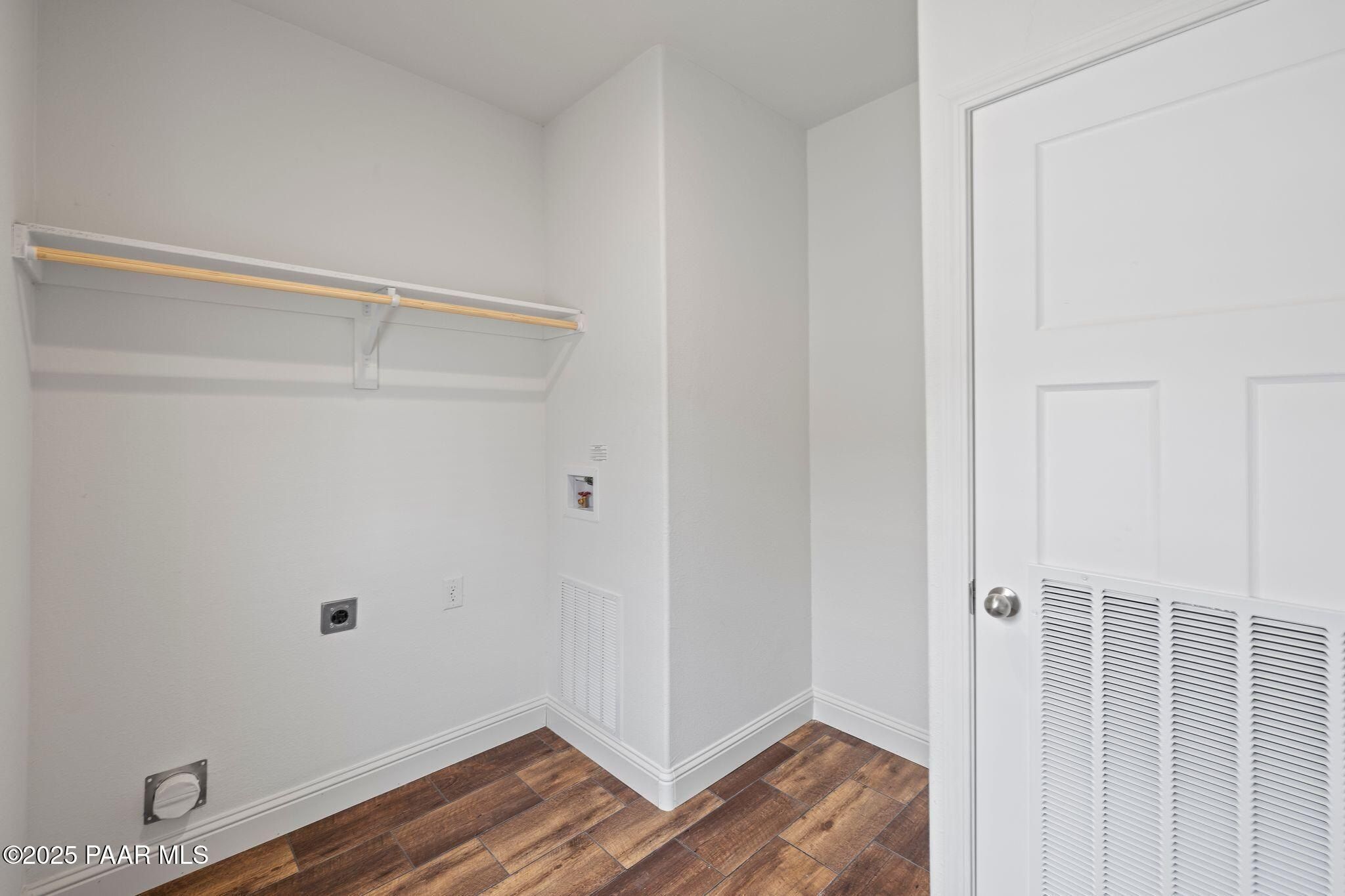 7319 E Alexis Way. Prescott Valley, AZ 86315