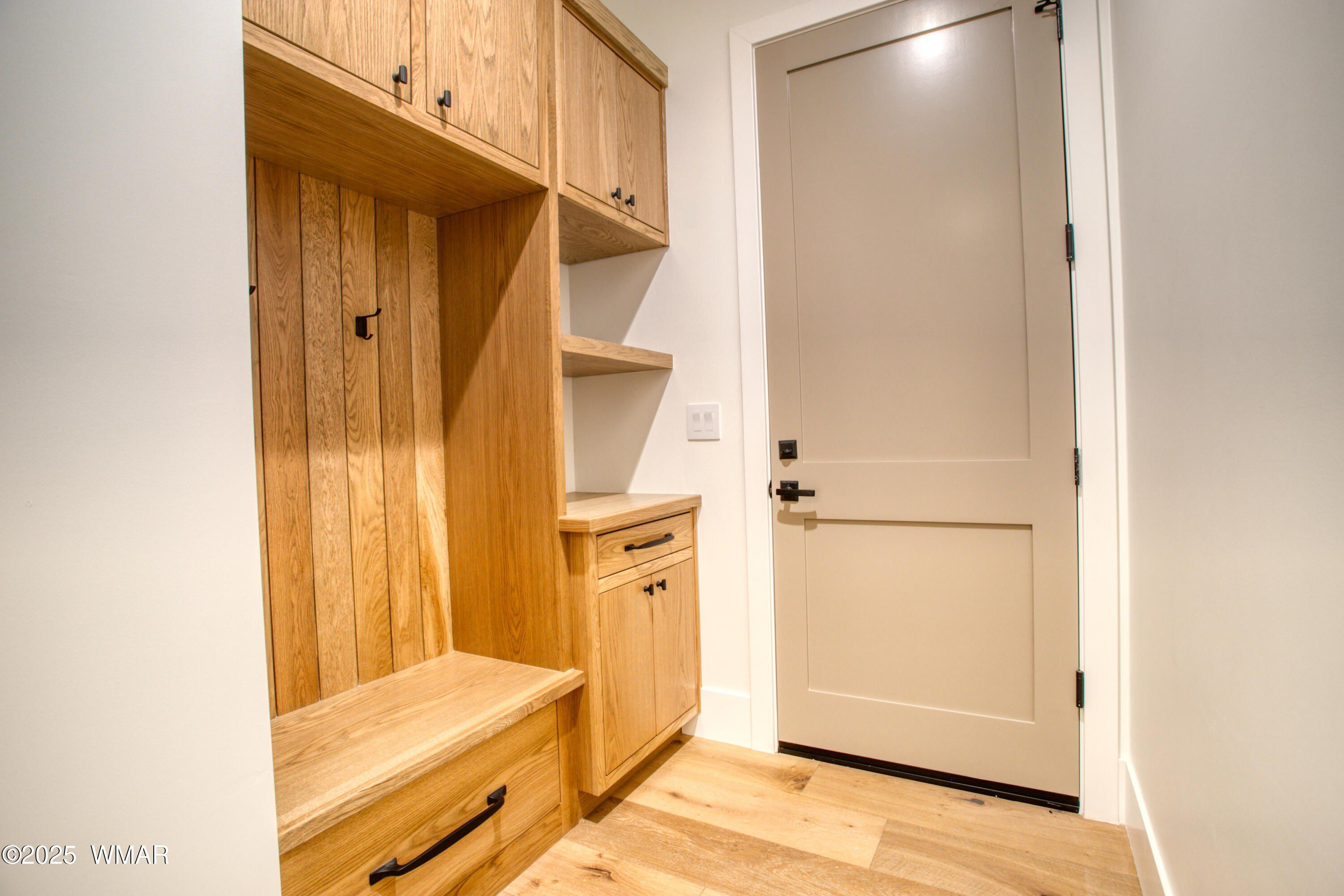 9525 Sierra Springs Drive. Pinetop, AZ 85935