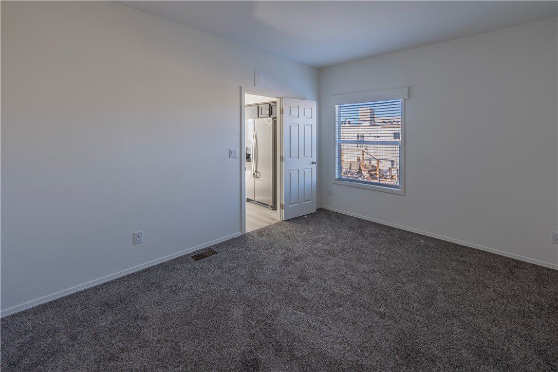 E John L Avenue. Kingman, AZ 86409