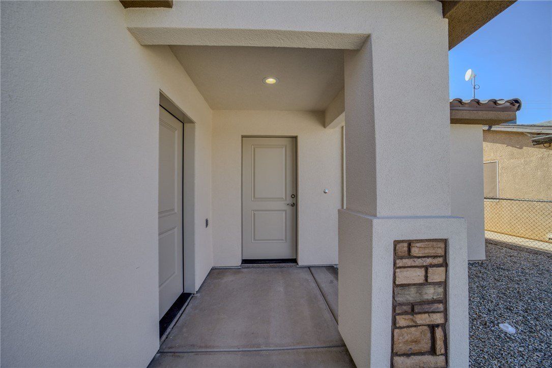 1783 Clearwater Drive. Bullhead City, AZ 86442