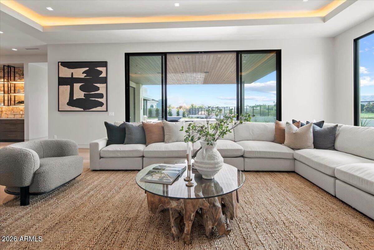 9790 N 56Th Street. Paradise Valley, AZ 85253
