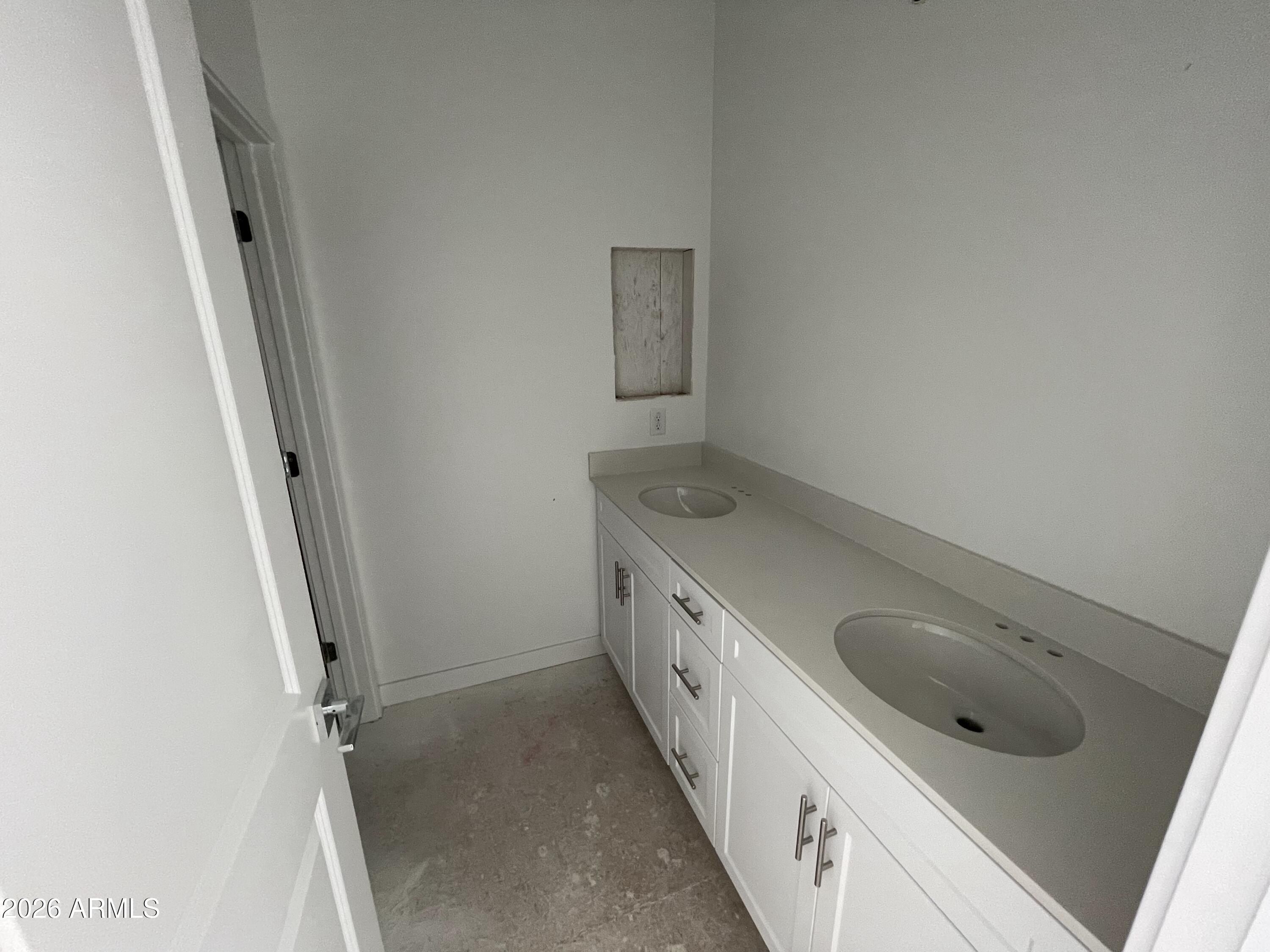 602 E Willetta Street. Goodyear, AZ 85338